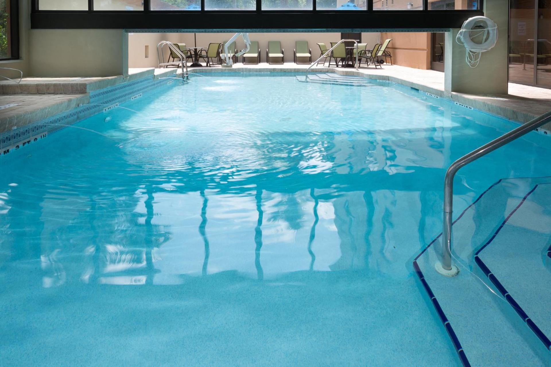 Holiday Inn Express Hotel & Suites Jacksonville Airport by IHG photo 45