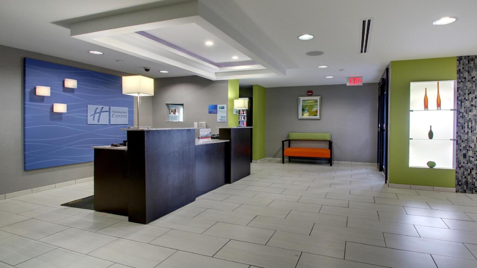 Holiday Inn Express & Suites Jackson Downtown - Coliseum by IHG photo 52