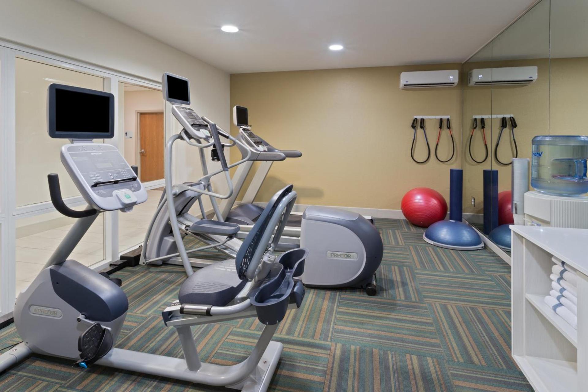 Holiday Inn Express & Suites Tavares by IHG photo 7