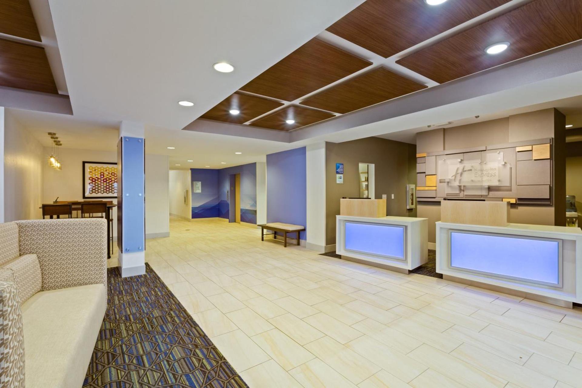 Holiday Inn Express & Suites Tavares by IHG photo 10