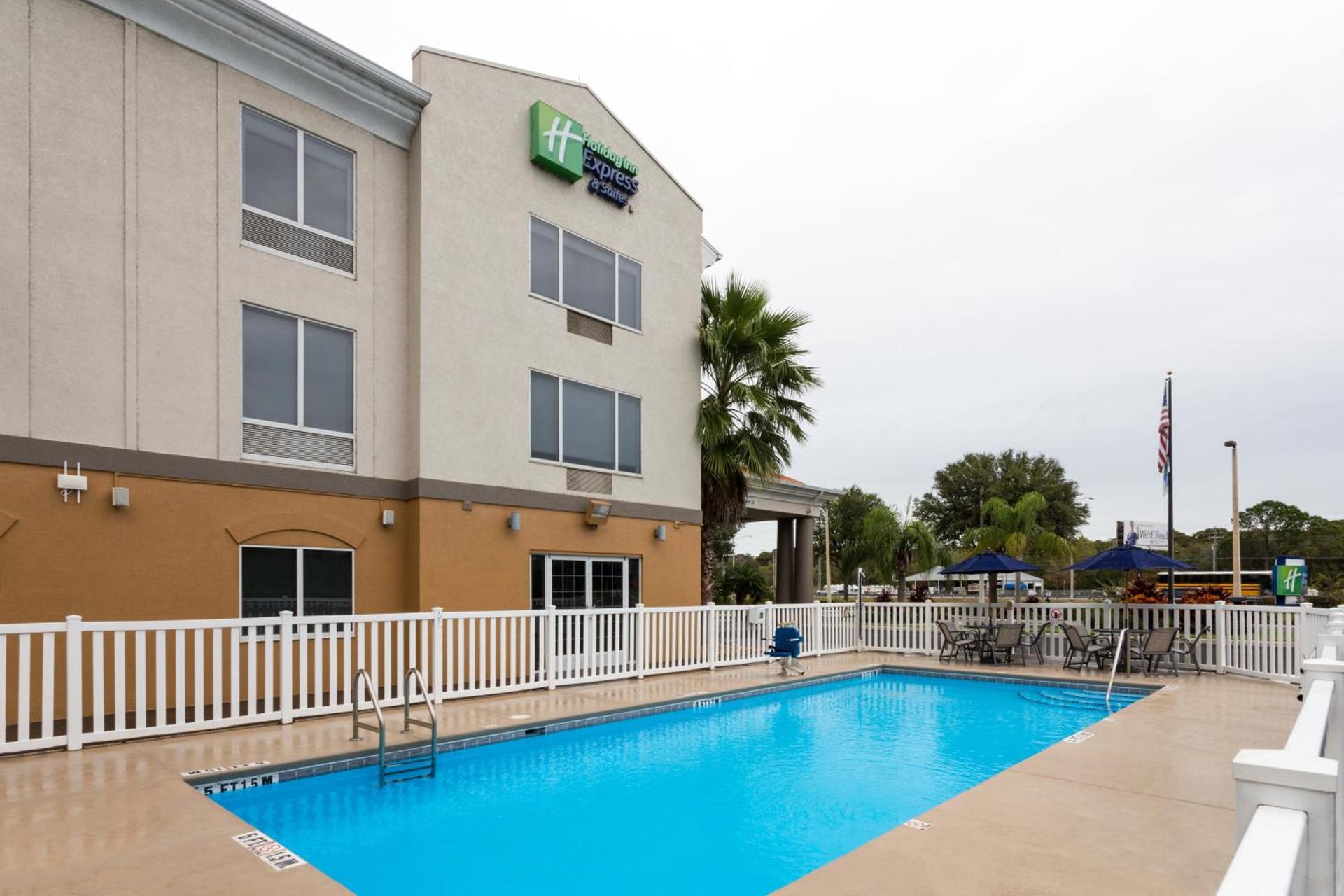 Holiday Inn Express & Suites Tavares by IHG photo 9