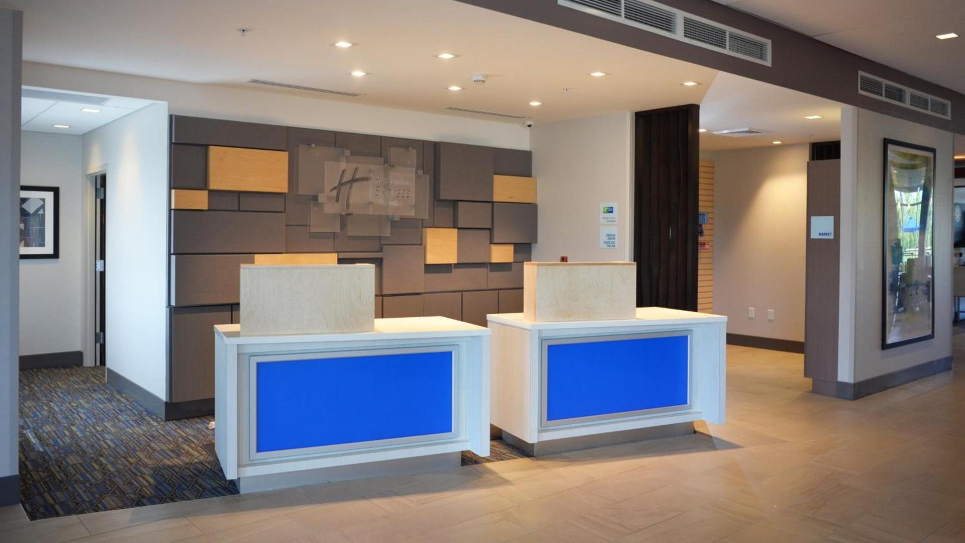 Holiday Inn Express & Suites - Jacksonville W - I295 and I10 by IHG photo 7