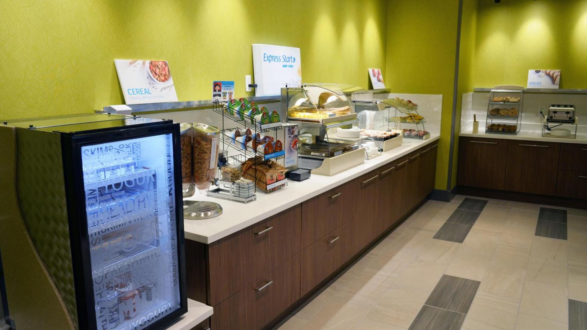 Holiday Inn Express & Suites - Jacksonville W - I295 and I10 by IHG photo 16
