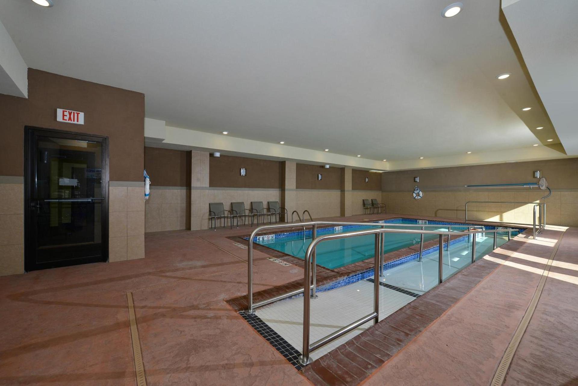 Holiday Inn Express Alva by IHG photo 26