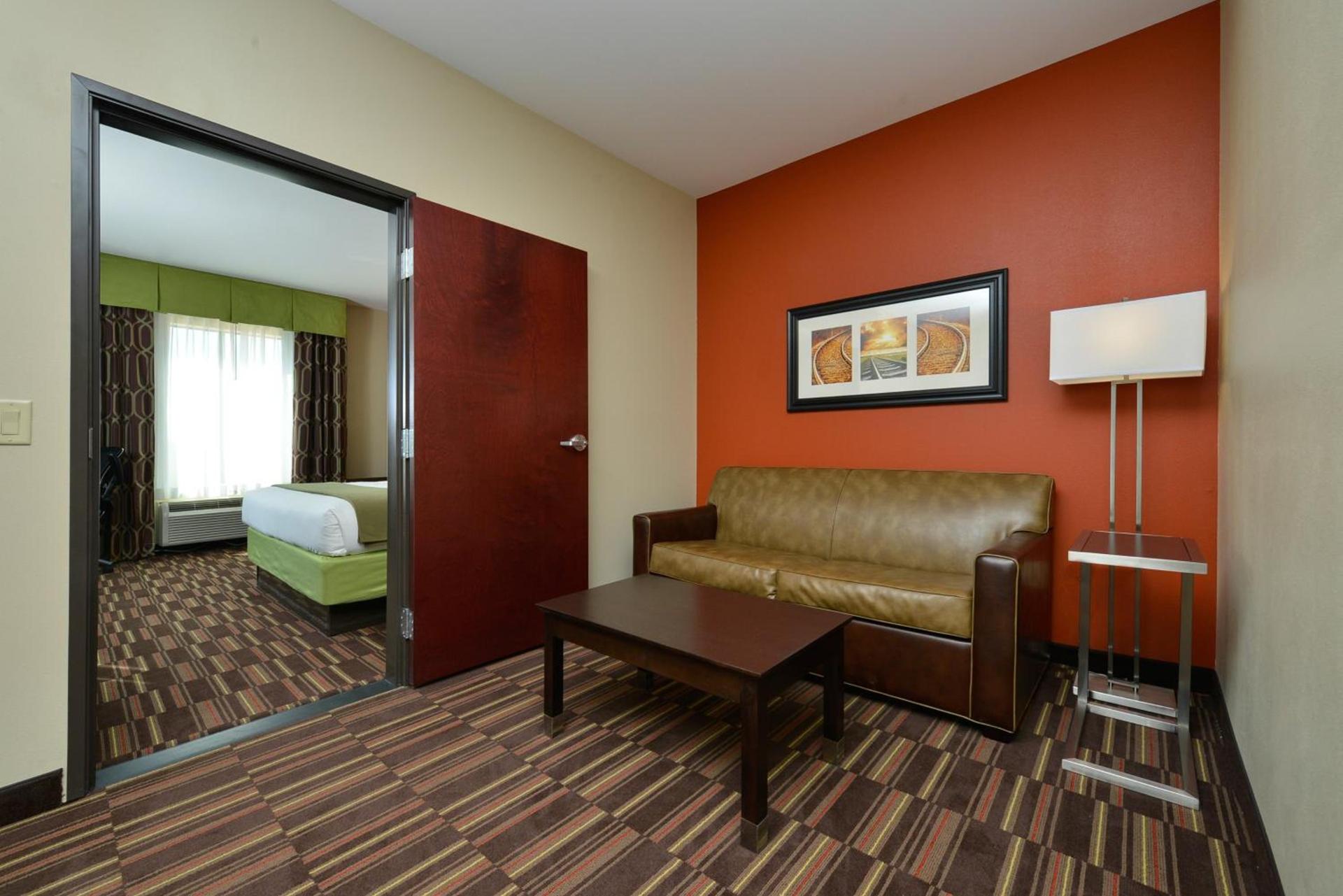 Holiday Inn Express Alva by IHG photo 13