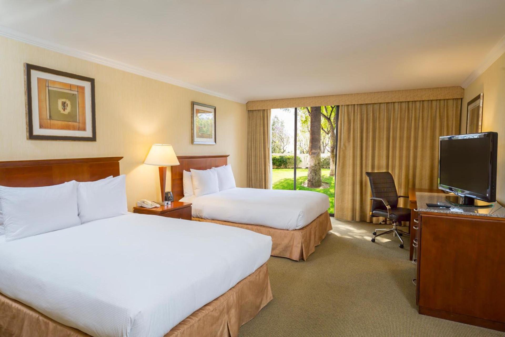 Ontario Airport Hotel & Conference Center photo 33