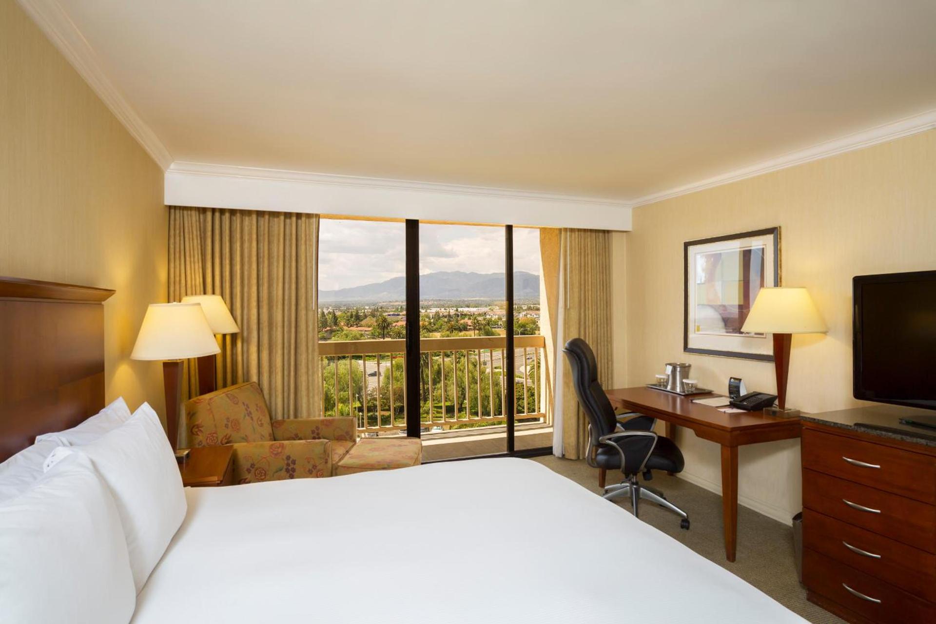 Ontario Airport Hotel & Conference Center photo 21