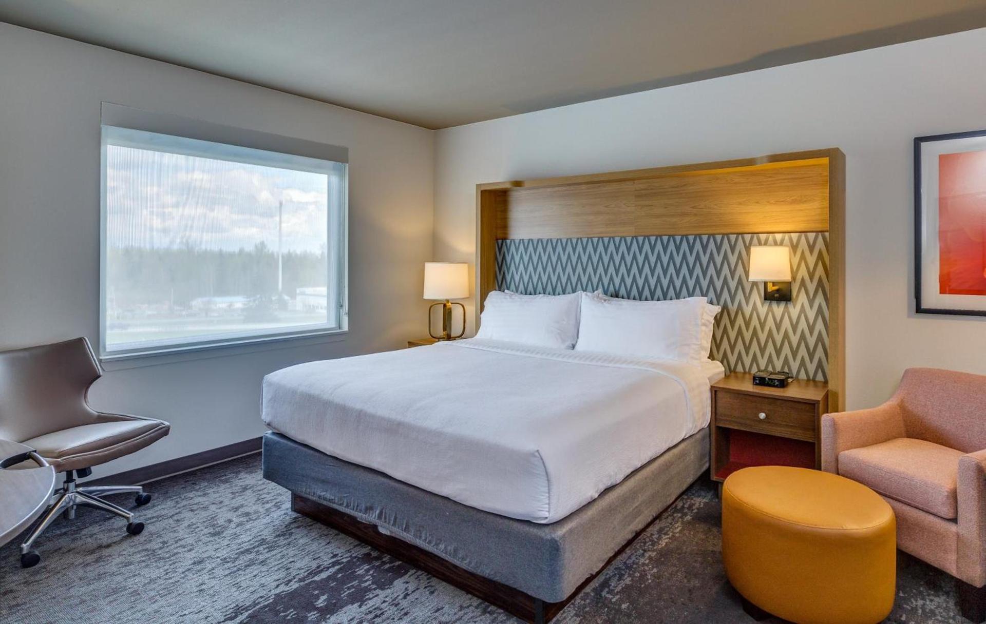 Holiday Inn & Suites Bellingham by IHG photo 95