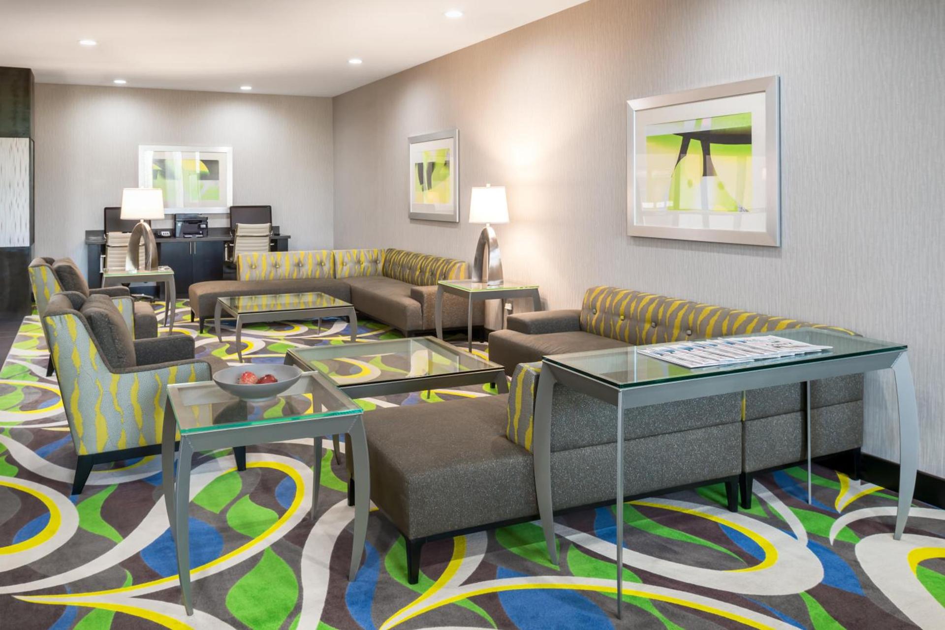 Holiday Inn Express and Suites Norman by IHG photo 20