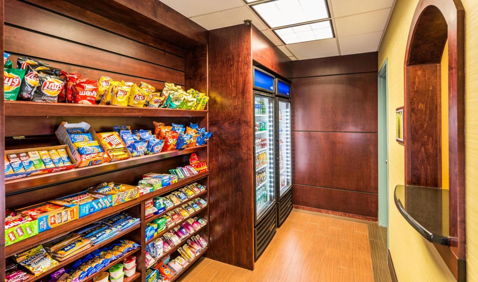 Holiday Inn Express Hotel & Suites Jacksonville-South by IHG photo 2