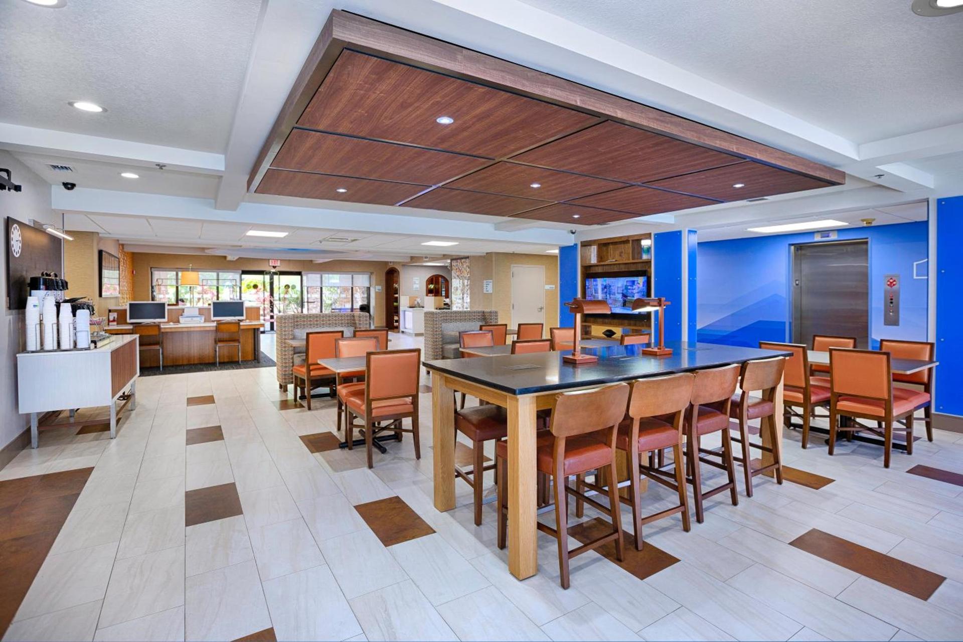 Holiday Inn Express Hotel & Suites Jacksonville-South by IHG photo 28