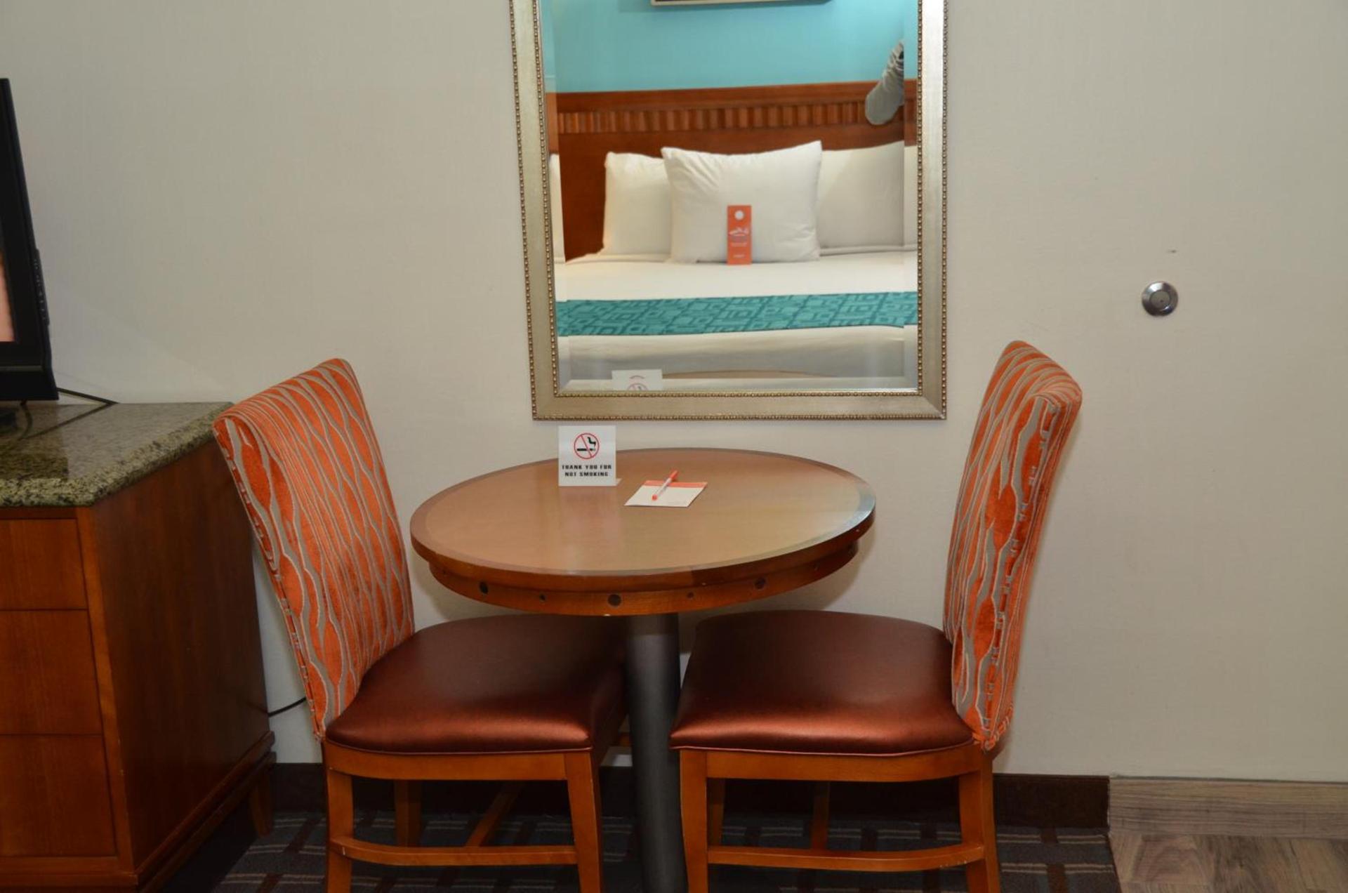 Howard Johnson by Wyndham Yuma photo 34