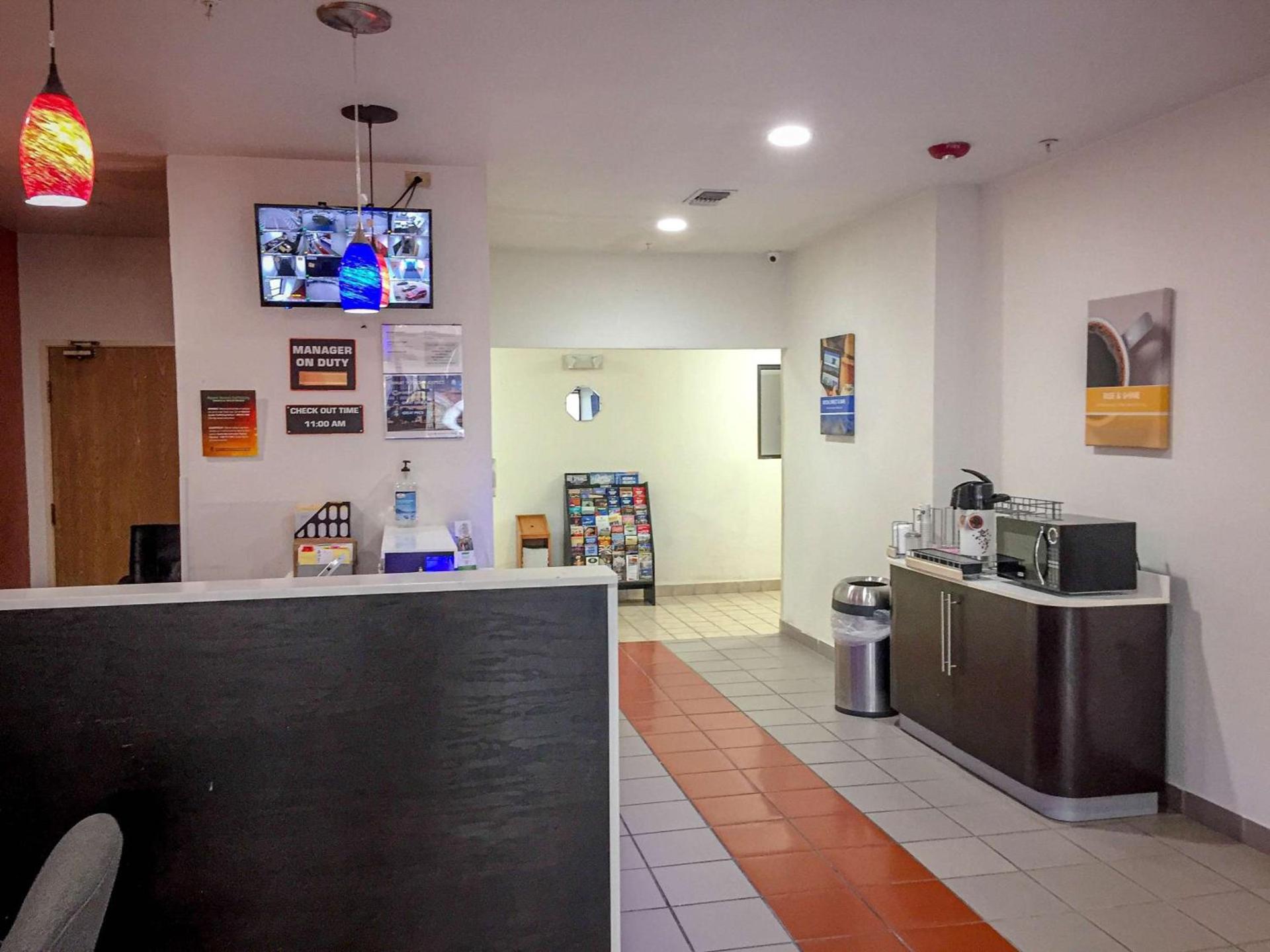 Motel 6-Woodway, TX photo 17
