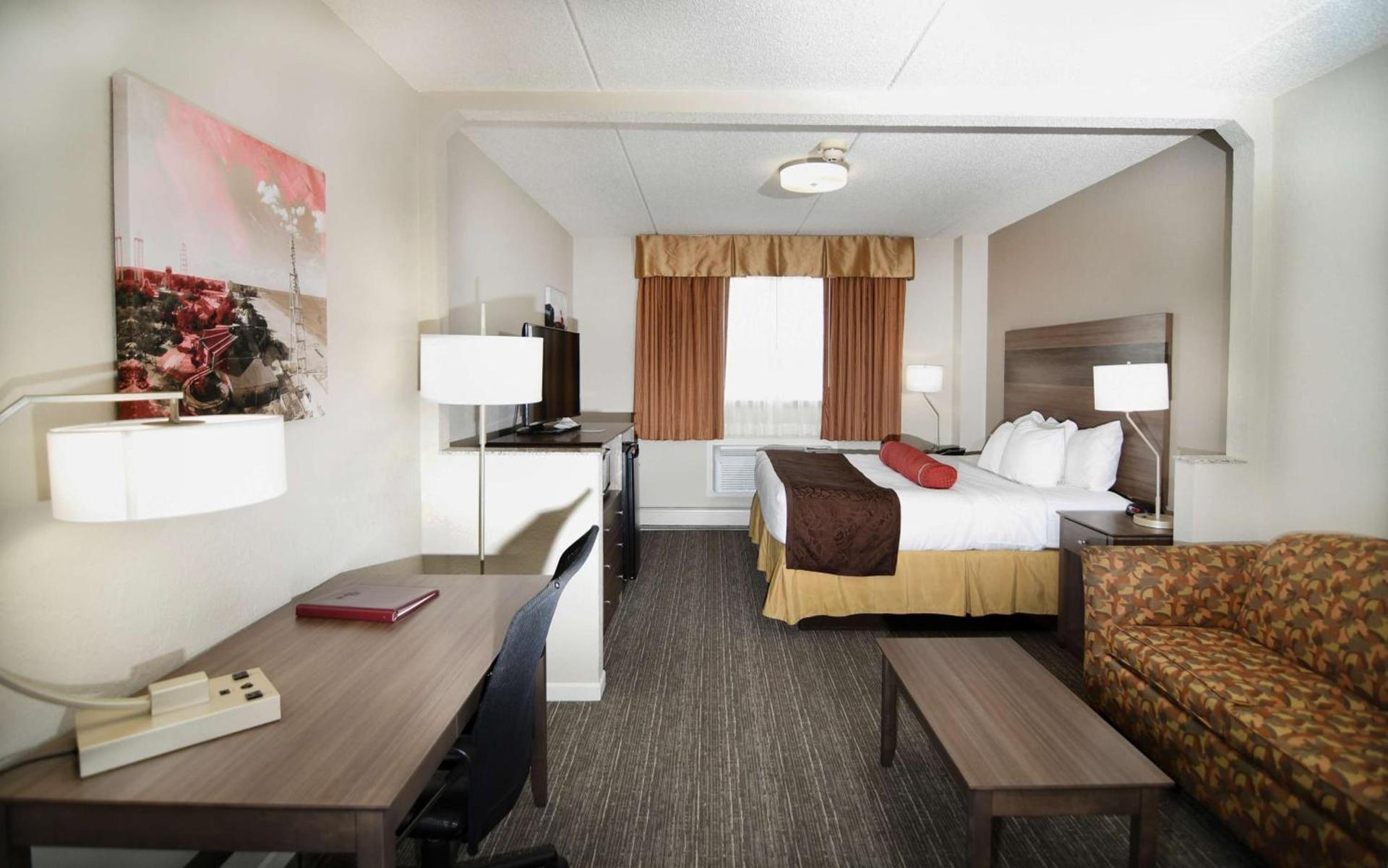 Best Western Plus Sandusky Hotel & Suites photo 21