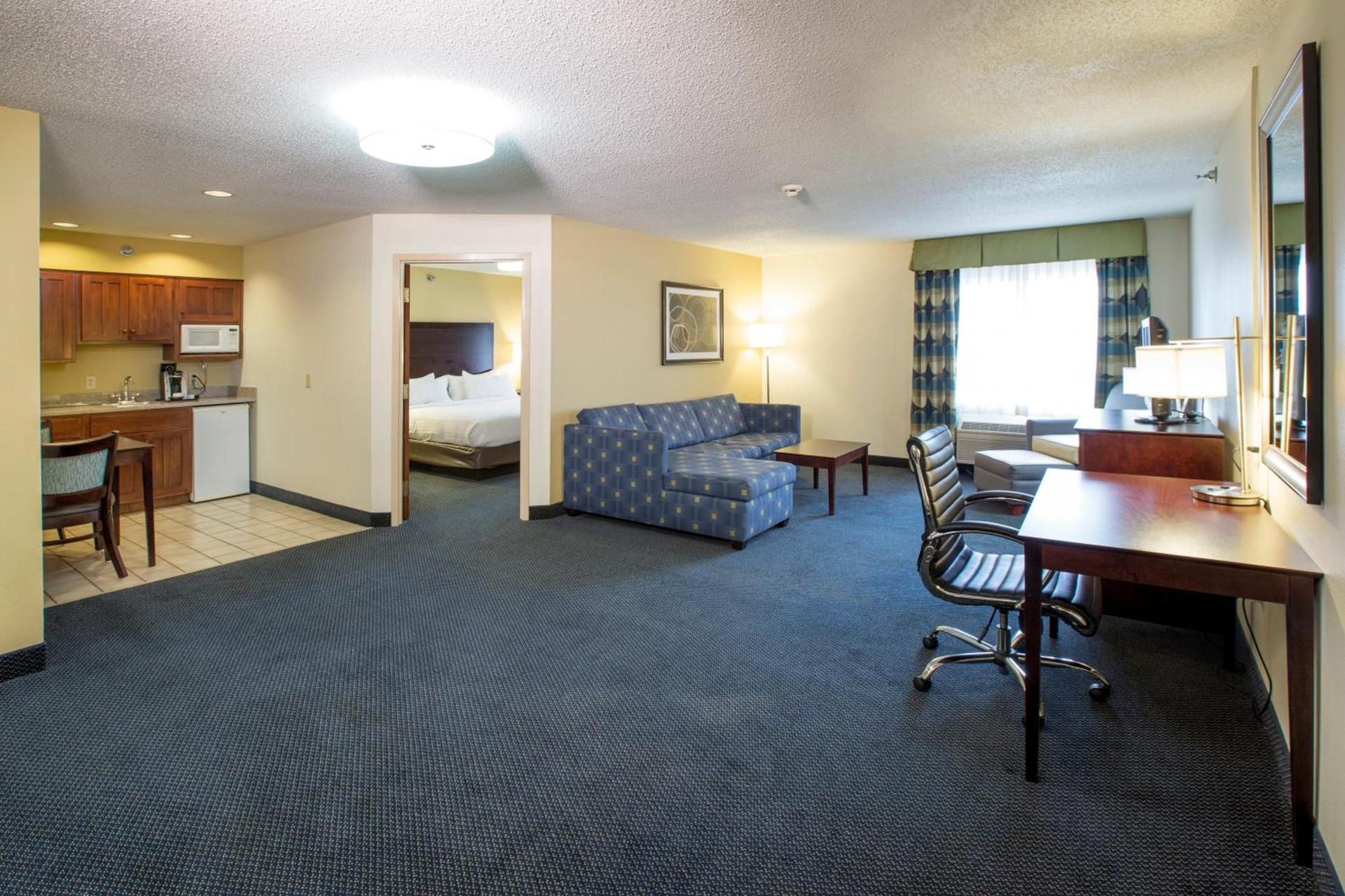 Holiday Inn Express Hotel & Suites-Saint Joseph by IHG photo 47
