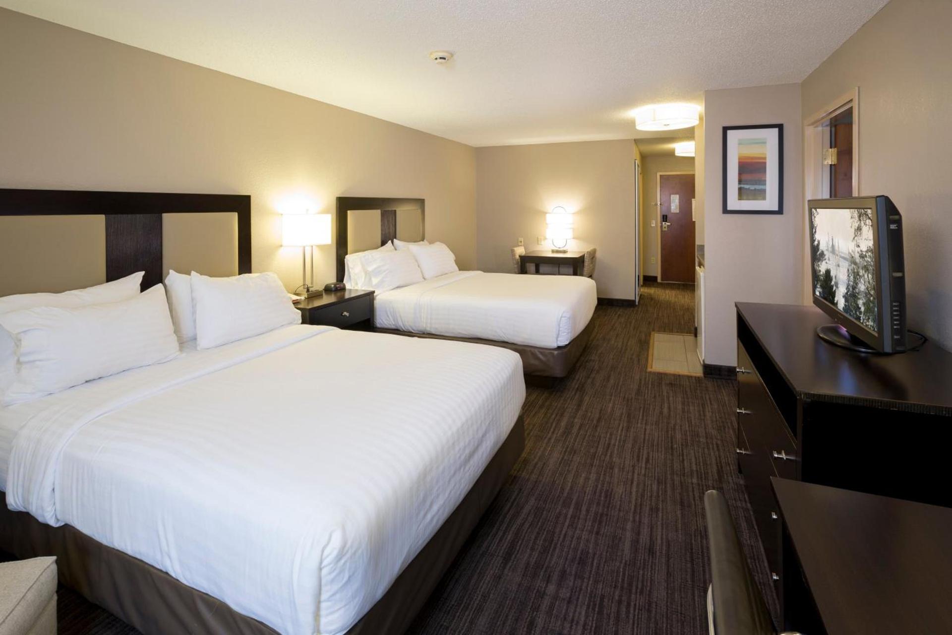 Holiday Inn Express Hotel & Suites-Saint Joseph by IHG photo 30