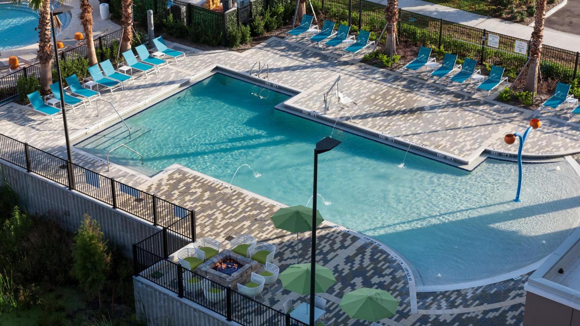 Holiday Inn Express & Suites Orlando At SeaWorld by IHG - With Free Shuttle Service to SeaWorld Parks photo 24