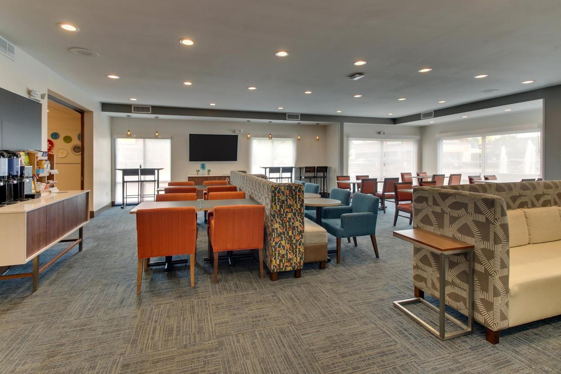 Holiday Inn Express & Suites Ithaca by IHG photo 30