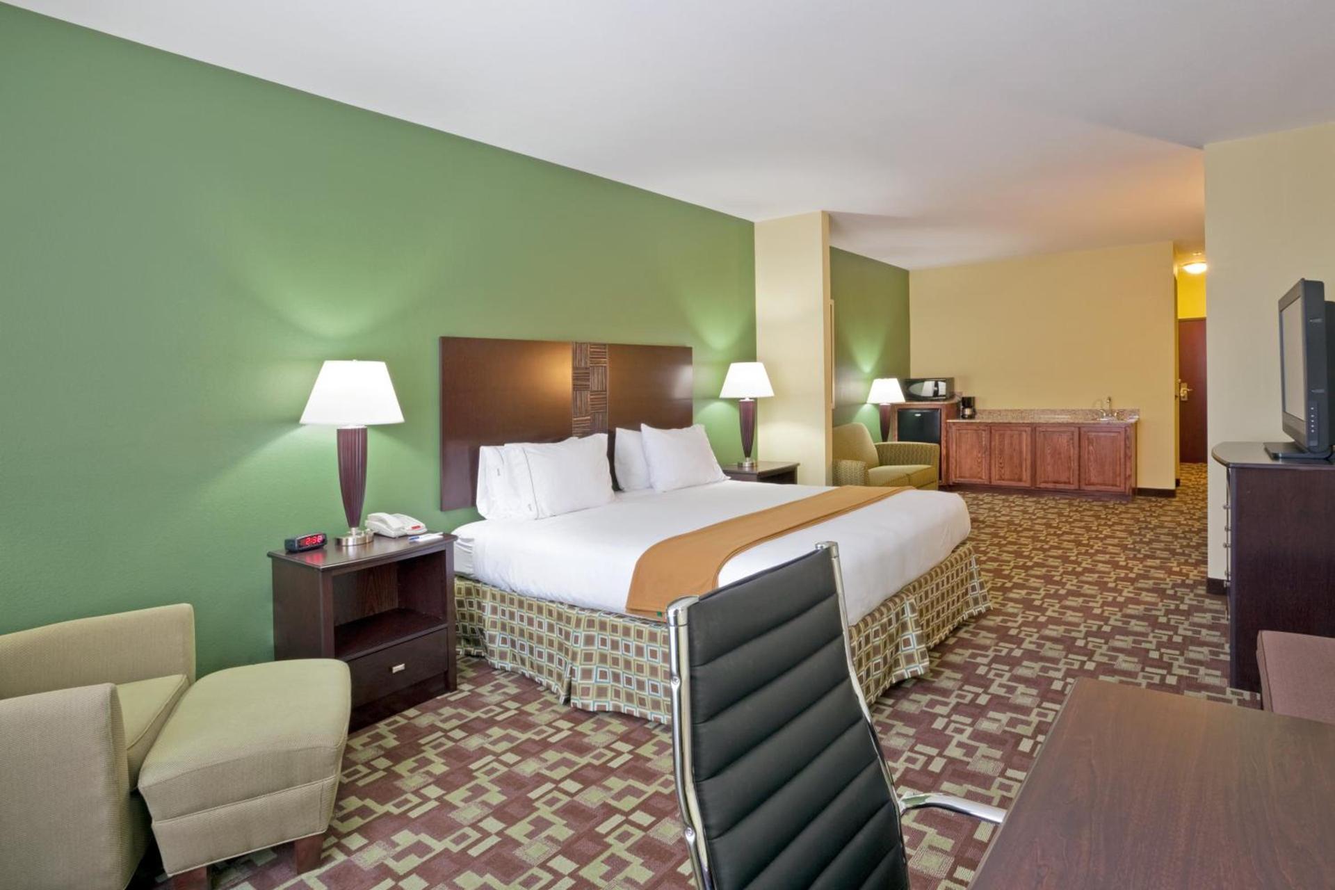 Holiday Inn Express Hotel & Suites Dumas by IHG photo 40
