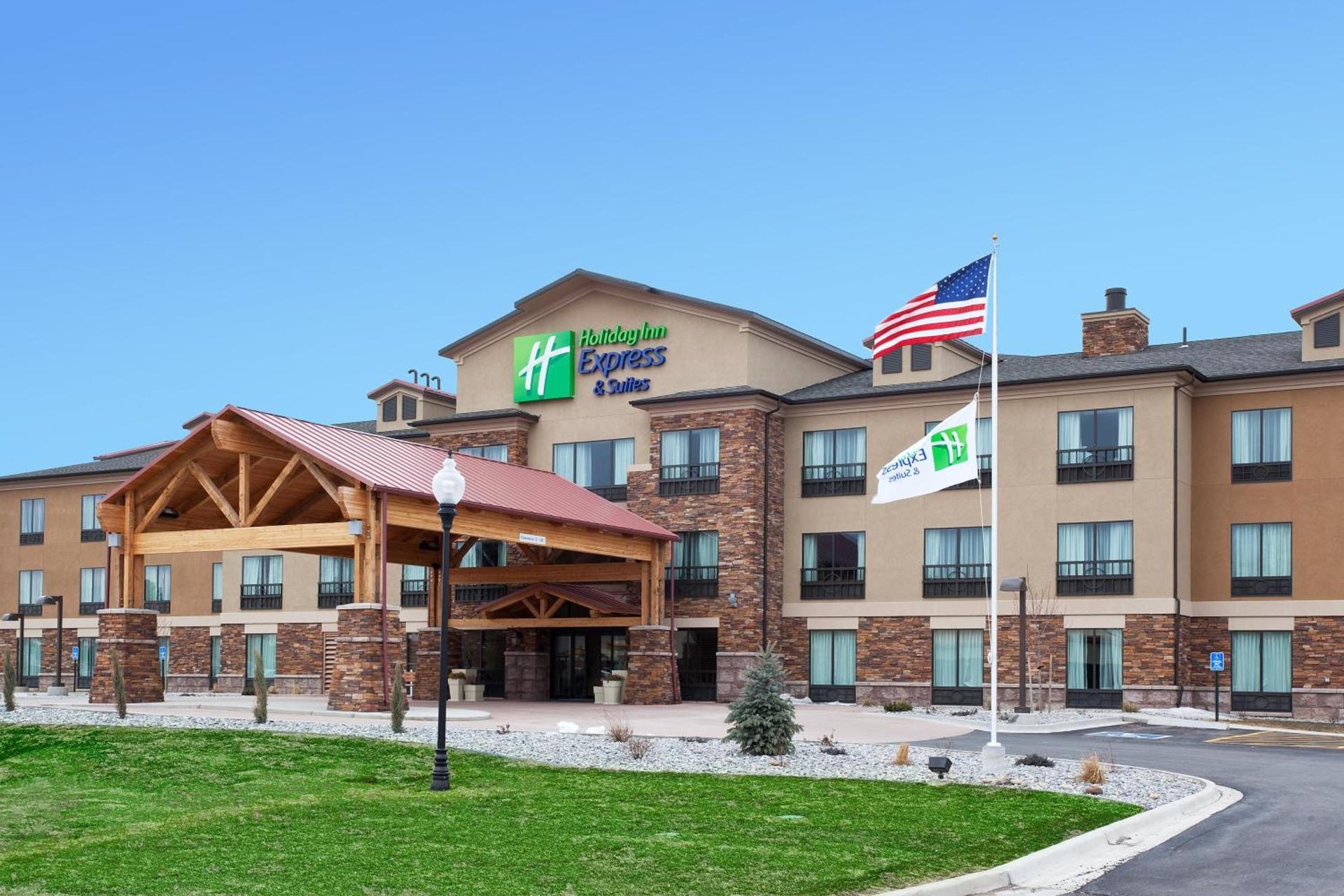 Holiday Inn Express Hotel & Suites Lander by IHG — hotel in Lander