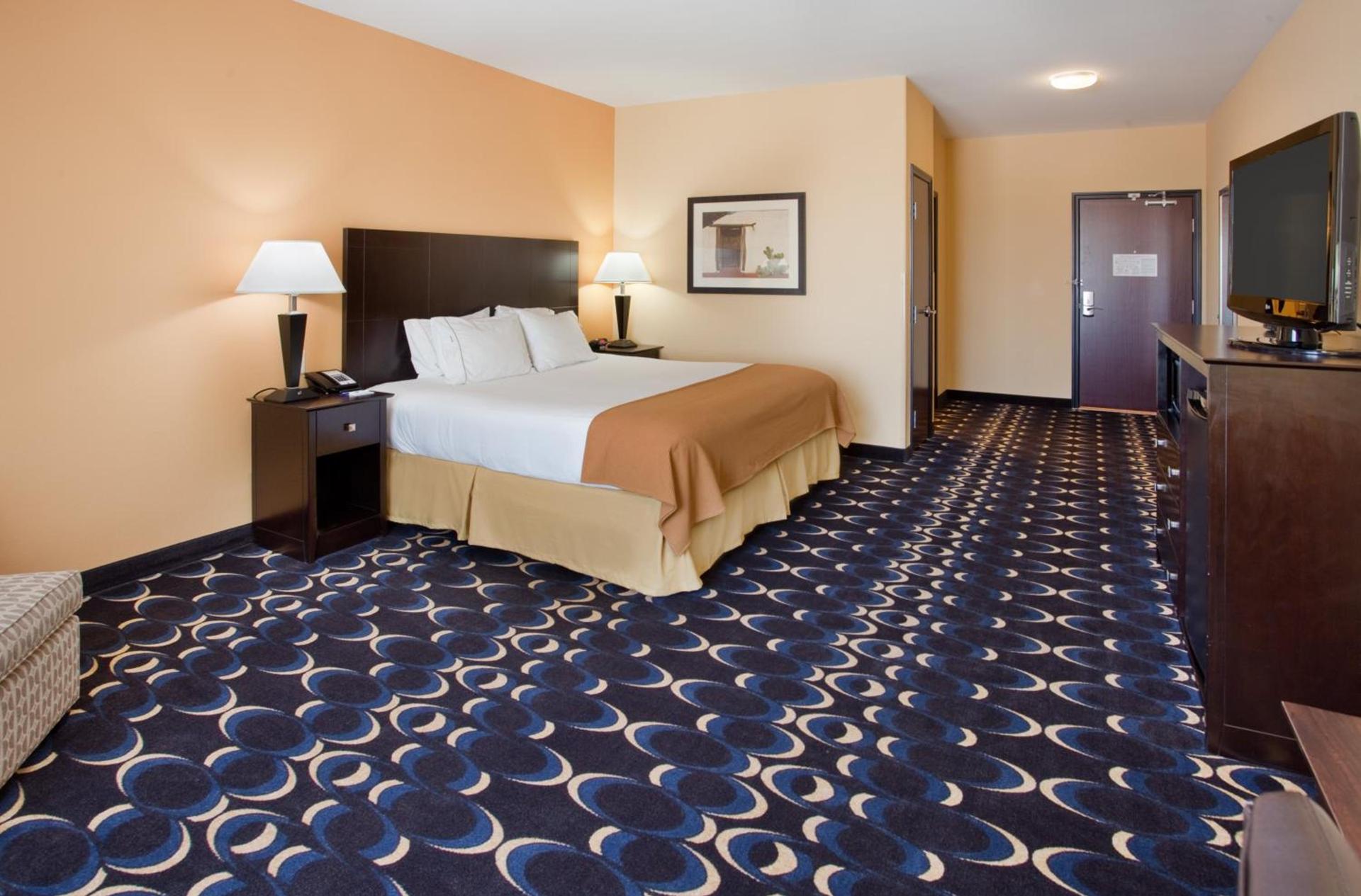 Holiday Inn Express & Suites Las Cruces North photo 32