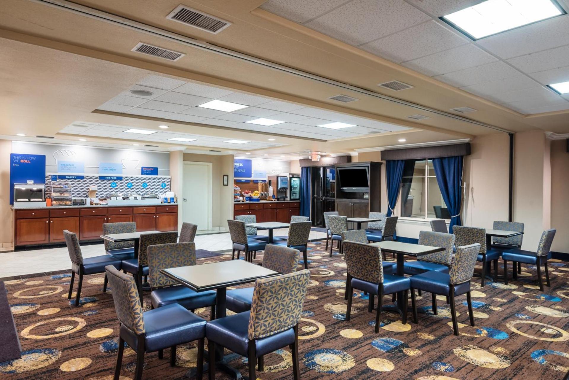 Holiday Inn Express & Suites Lathrop by IHG photo 36
