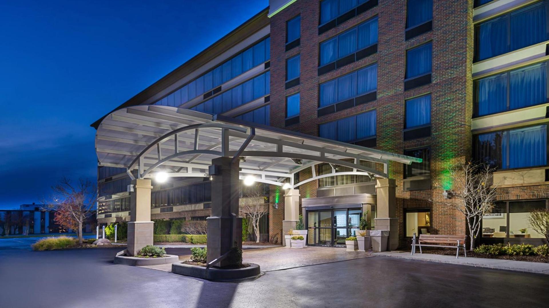 Holiday Inn Hotel & Suites Warren by IHG photo 28