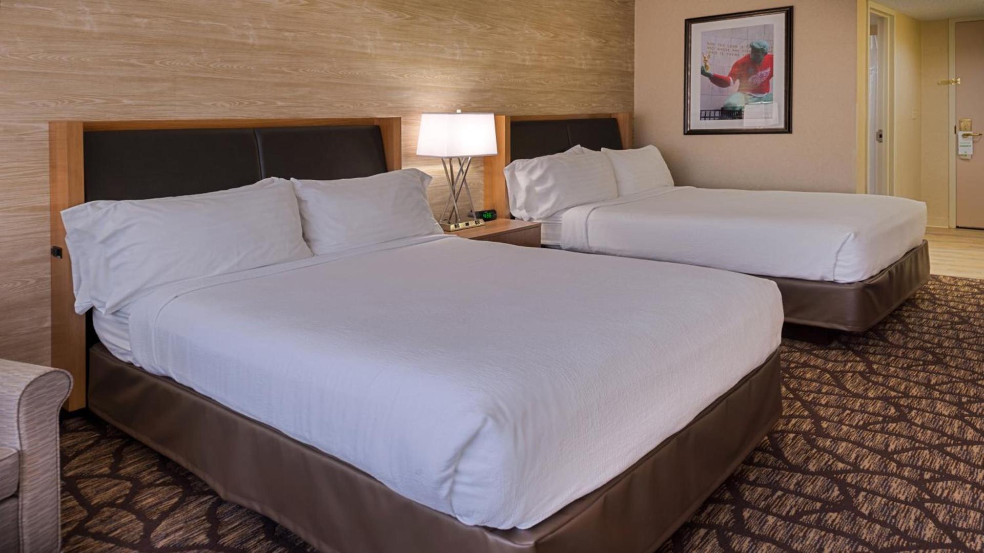 Holiday Inn Hotel & Suites Warren by IHG photo 38