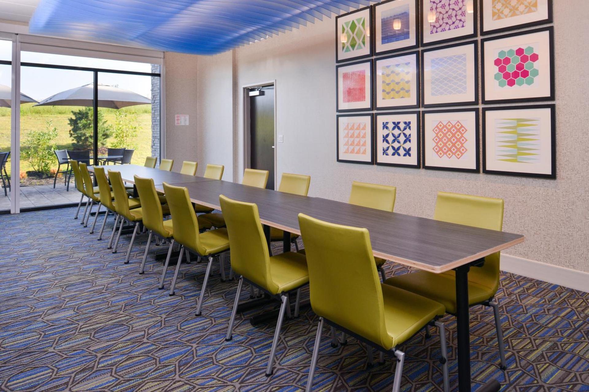 Holiday Inn Express & Suites - Olathe West by IHG photo 38