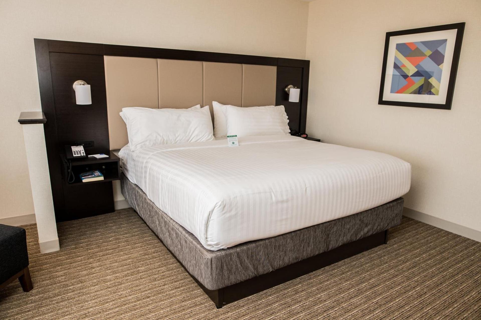 Holiday Inn Express & Suites - Marietta by IHG photo 28
