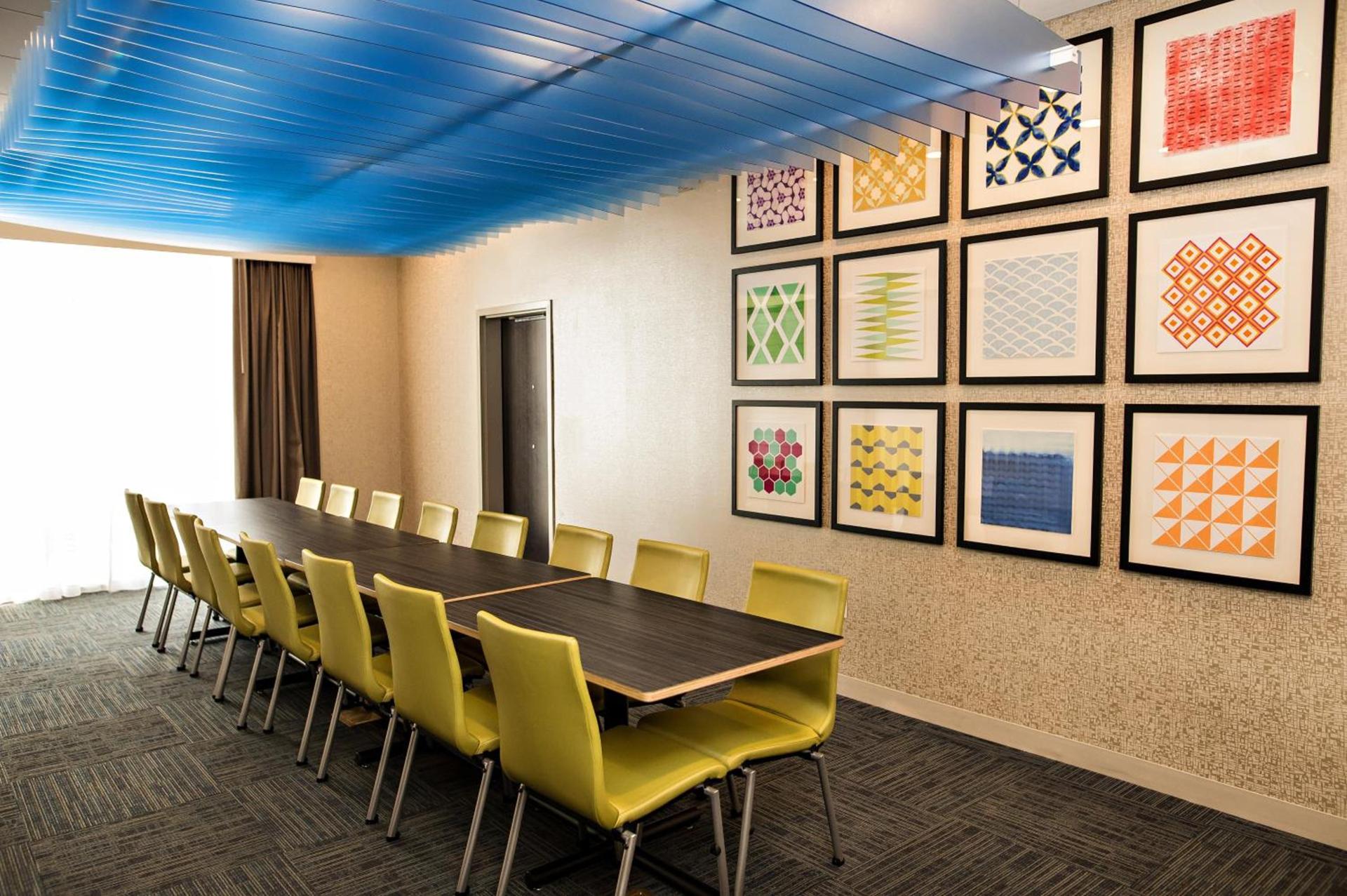 Holiday Inn Express & Suites - Marietta by IHG photo 5