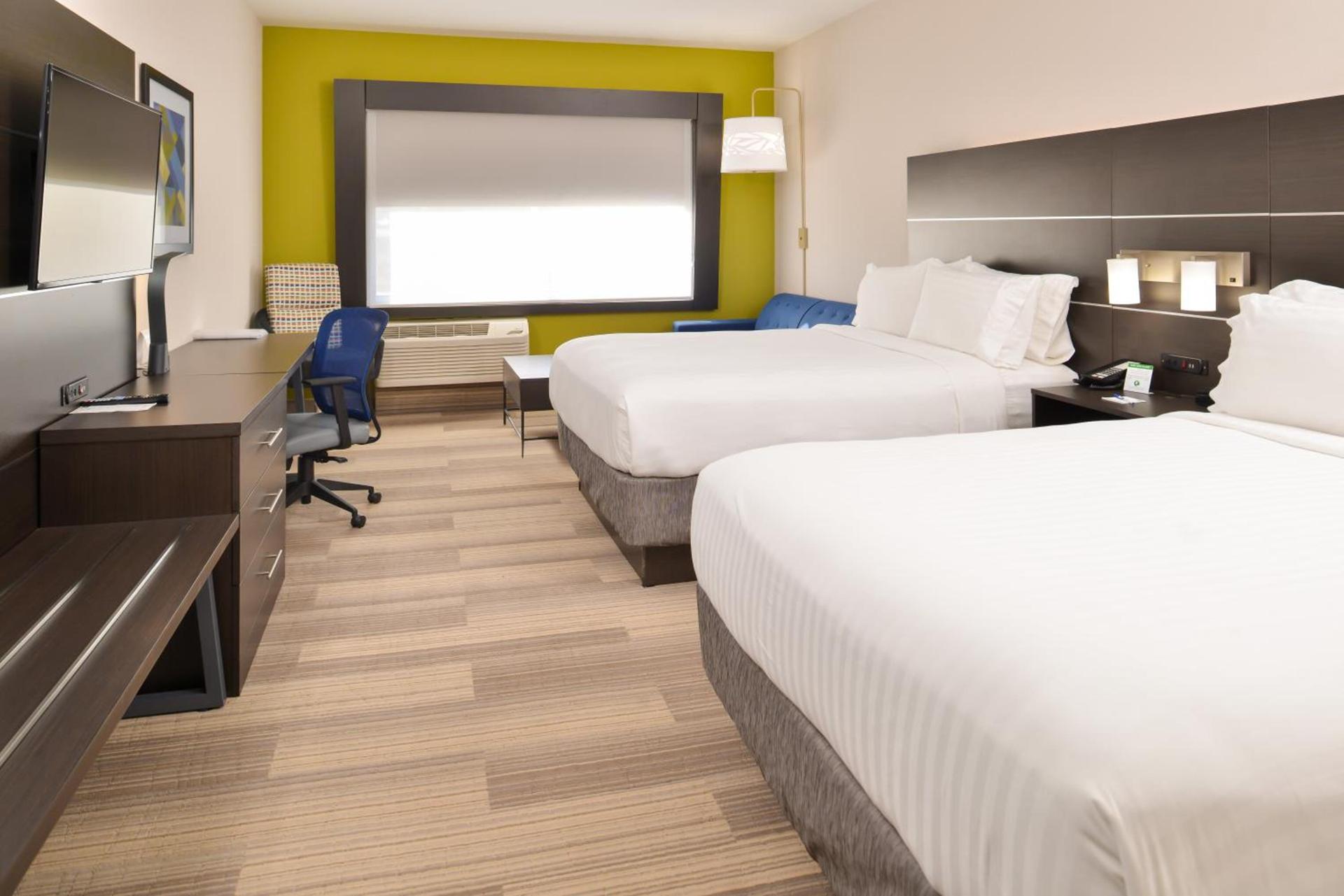 Holiday Inn Express & Suites - Kansas City - Lee's Summit by IHG photo 44