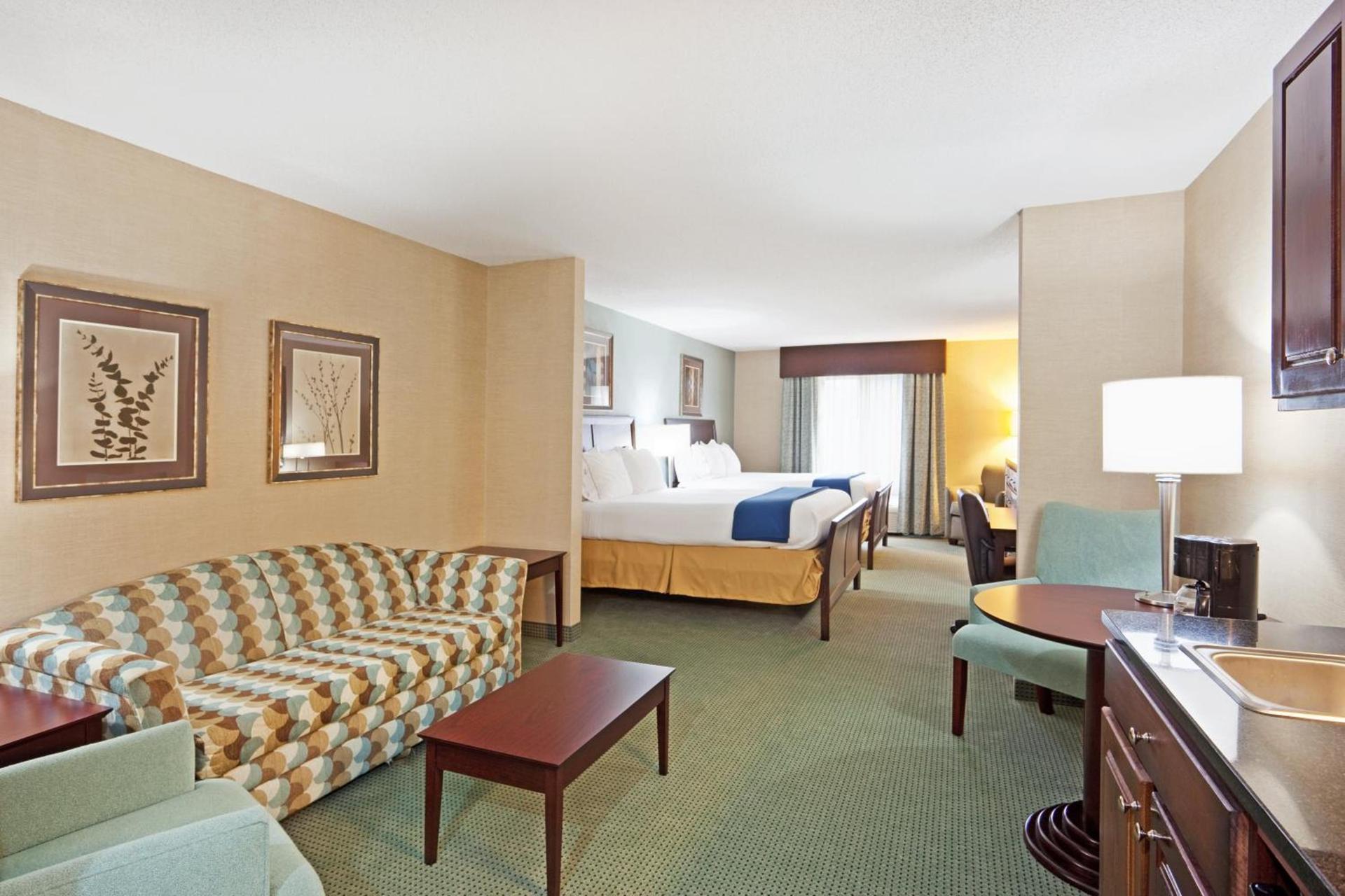Holiday Inn Express & Suites Meriden by IHG photo 16