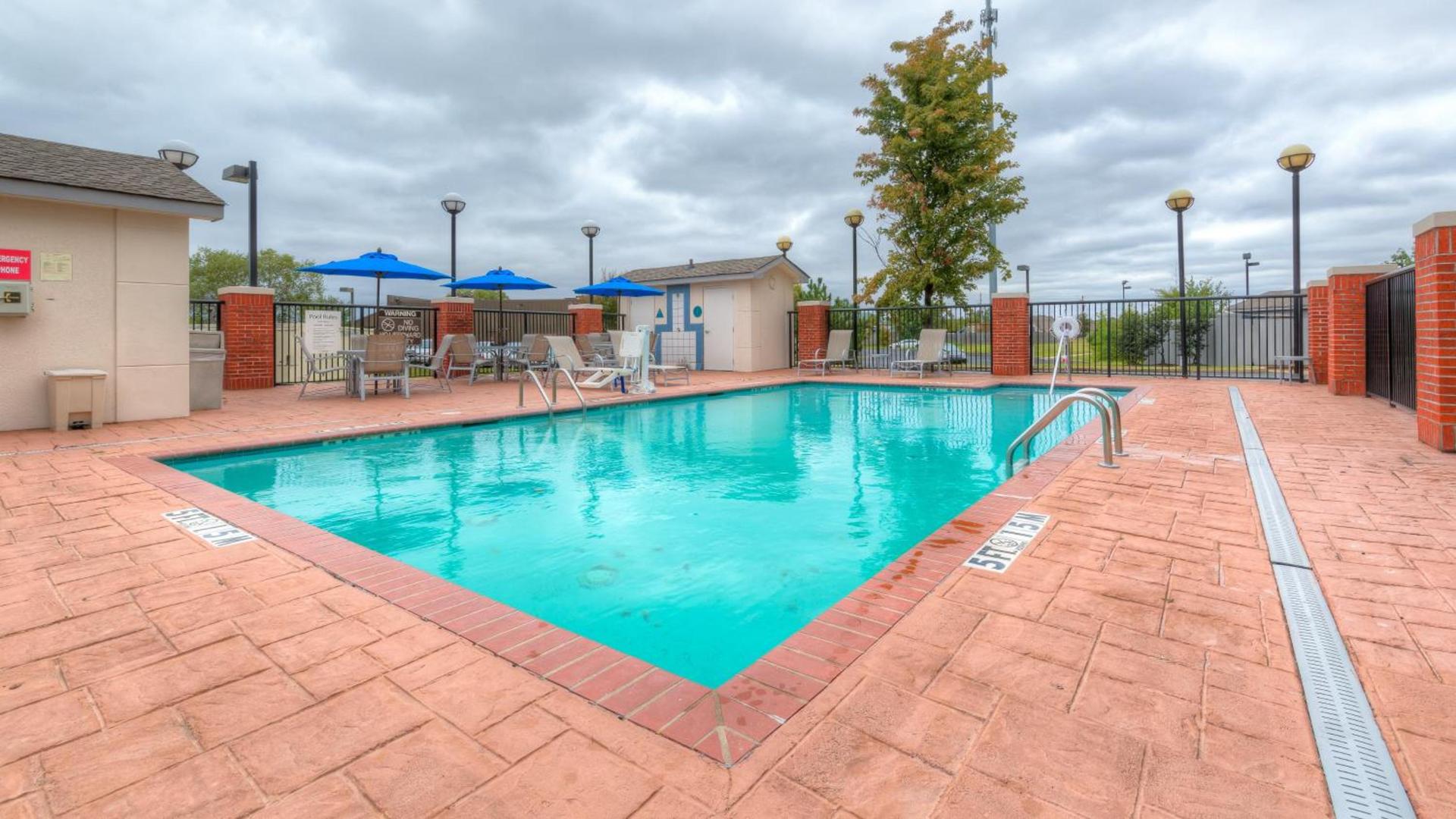 Holiday Inn Express Hotel & Suites Memphis Southwind by IHG photo 19