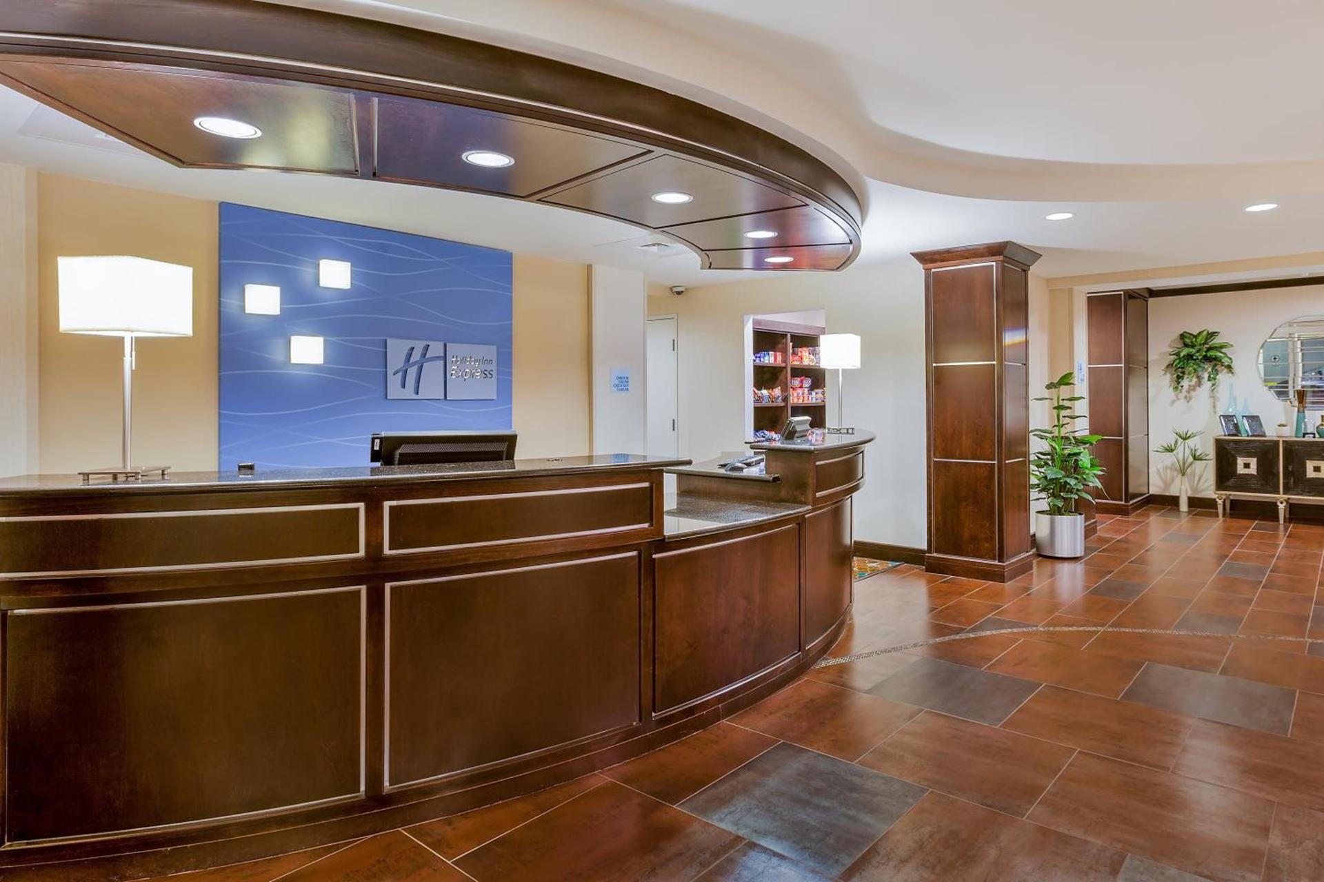 Holiday Inn Express and Suites Alpine by IHG photo 15