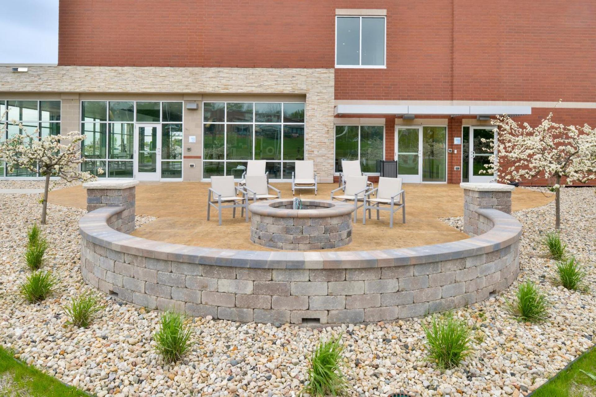Holiday Inn Express & Suites Madison by IHG photo 32