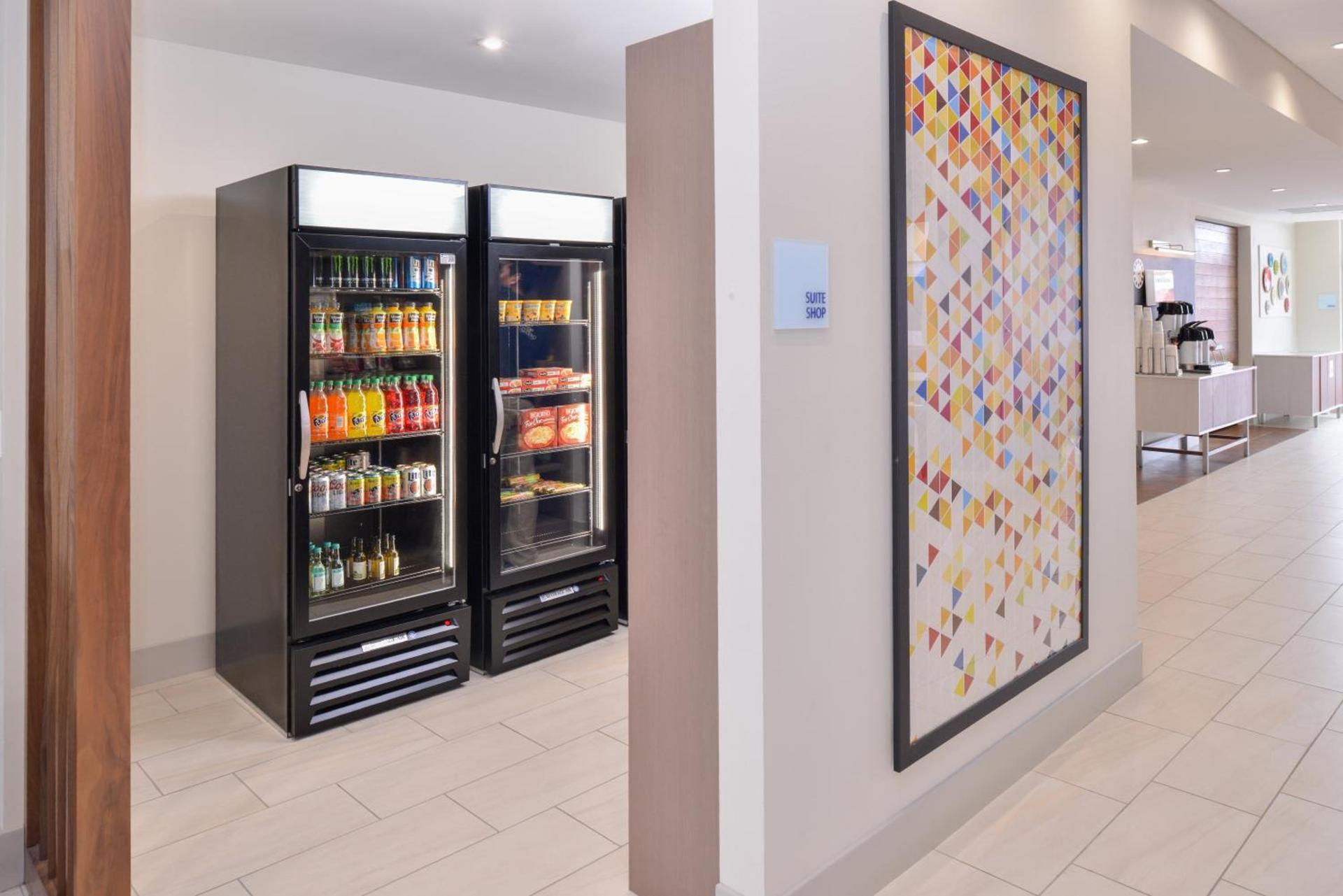 Holiday Inn Express & Suites Madison by IHG photo 27