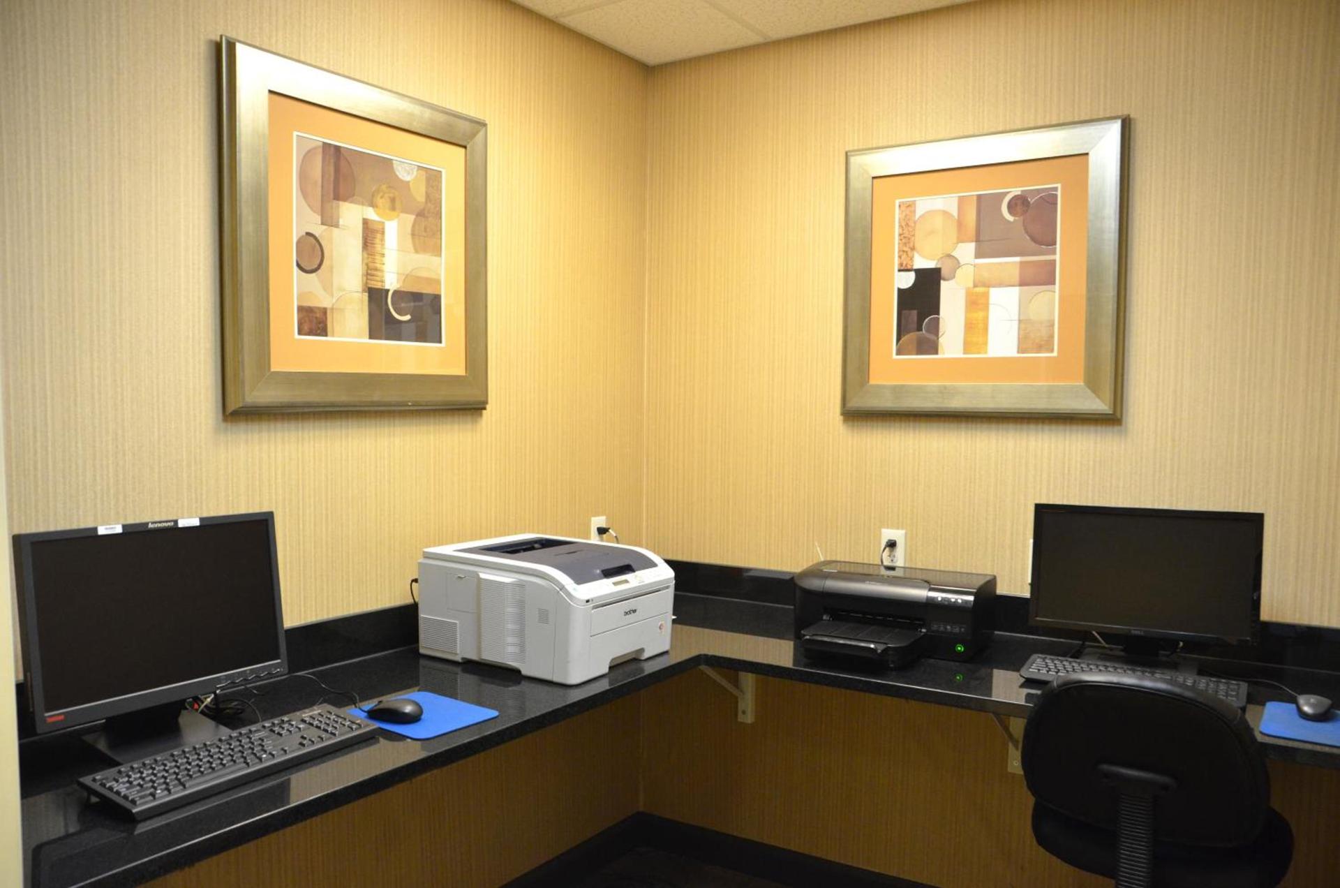 Holiday Inn Express & Suites Sidney by IHG photo 6