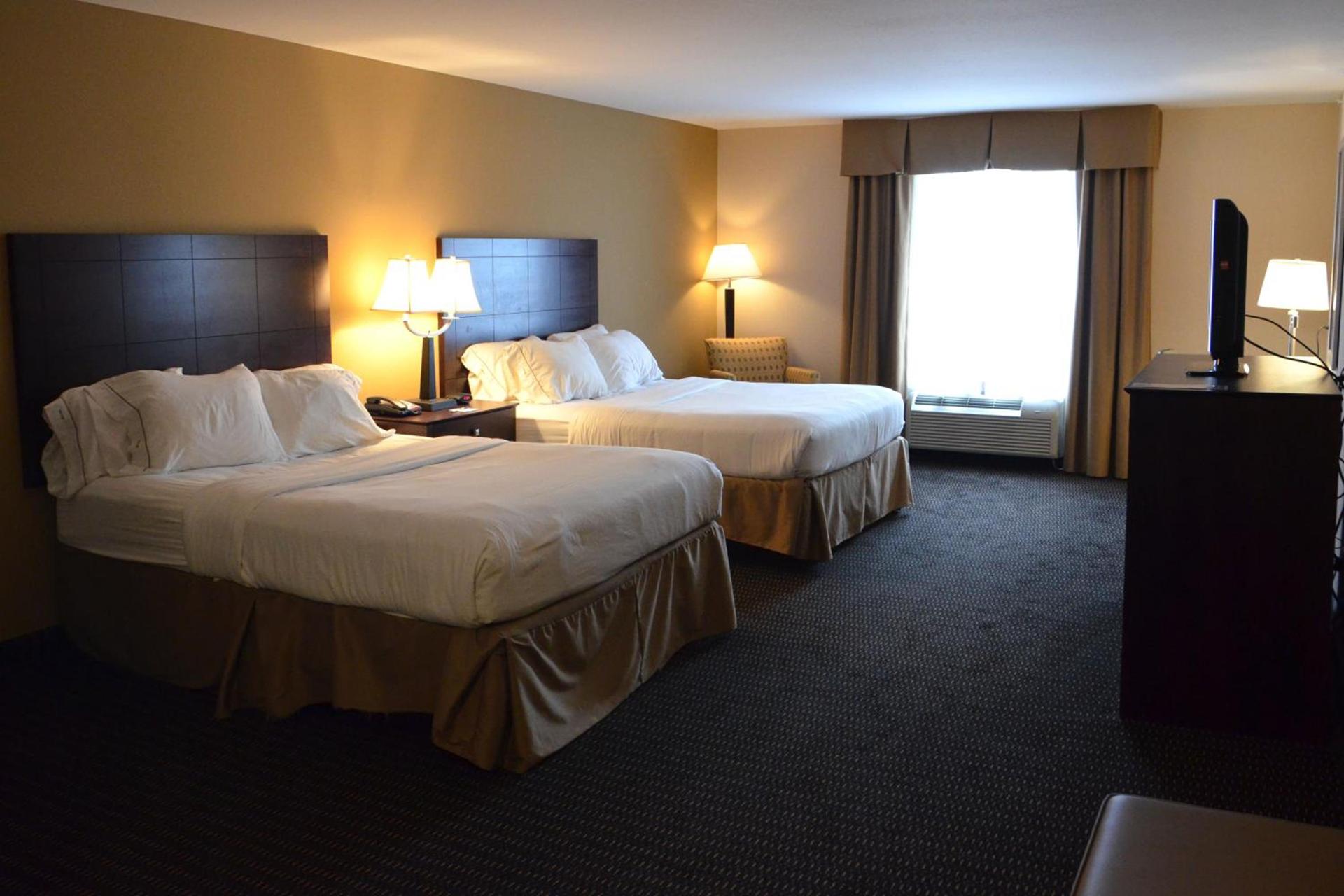 Holiday Inn Express & Suites Sidney by IHG photo 8