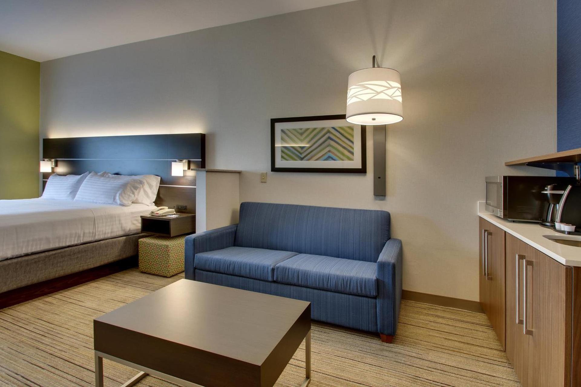 Holiday Inn Express Hotel & Suites Morris by IHG photo 34