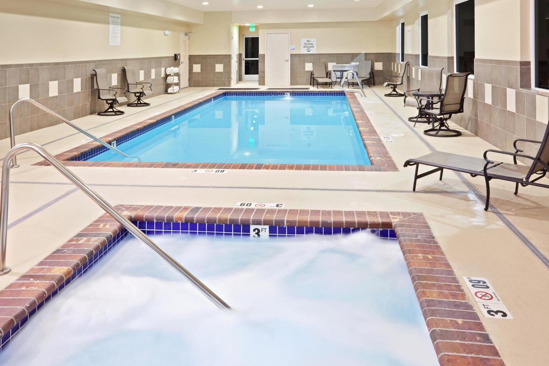Holiday Inn Express Hotel & Suites Chehalis - Centralia by IHG photo 25