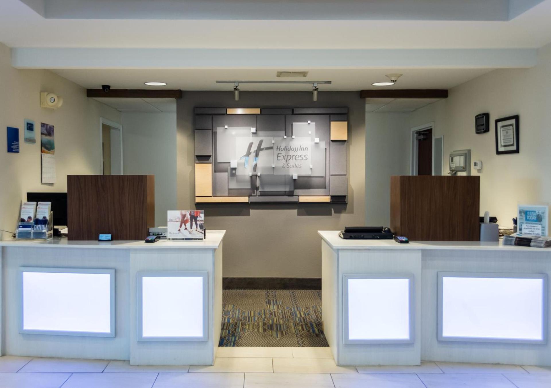 Holiday Inn Express Hotel & Suites Muskogee by IHG photo 7