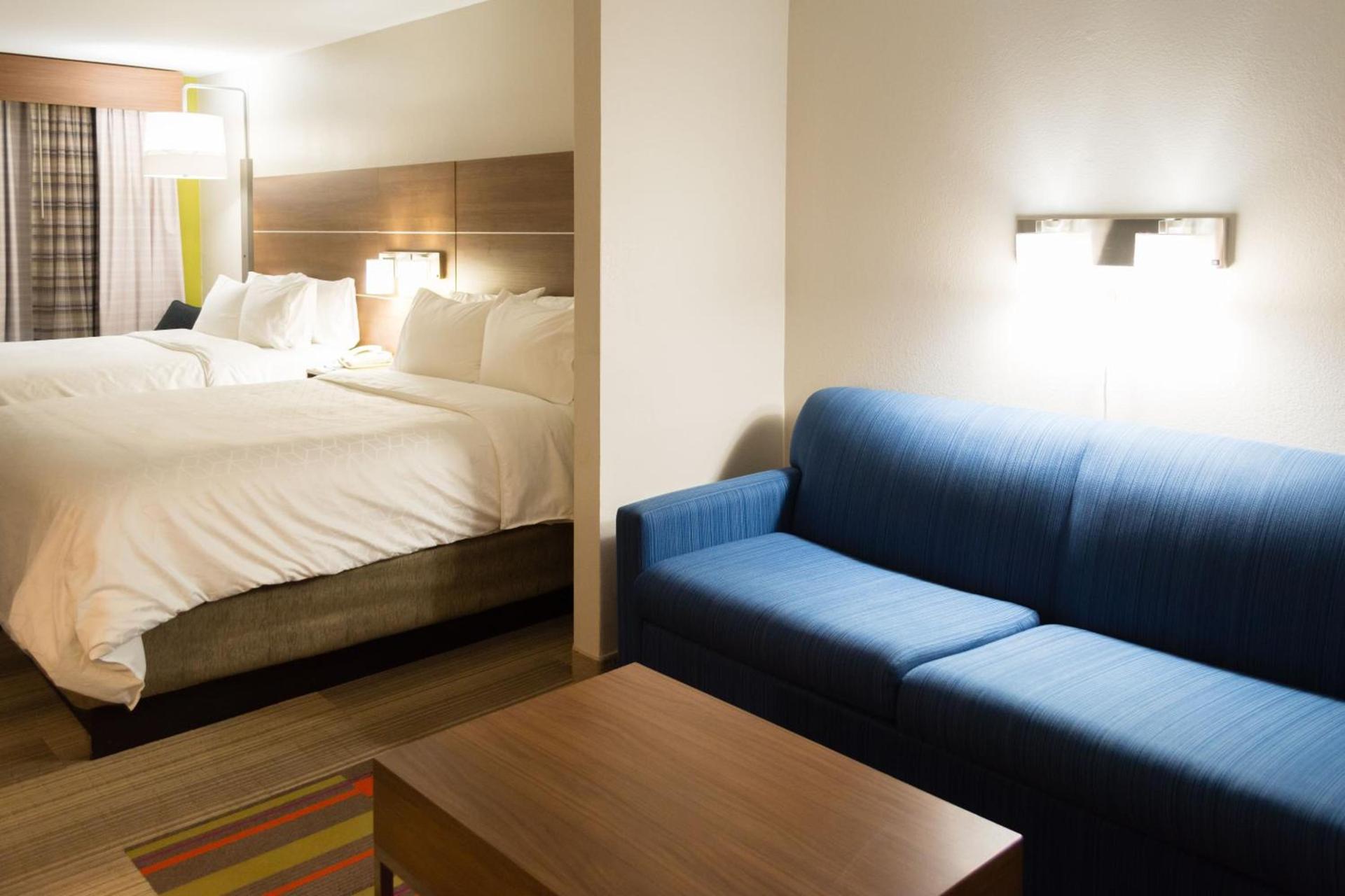 Holiday Inn Express Hotel & Suites Muskogee by IHG photo 30