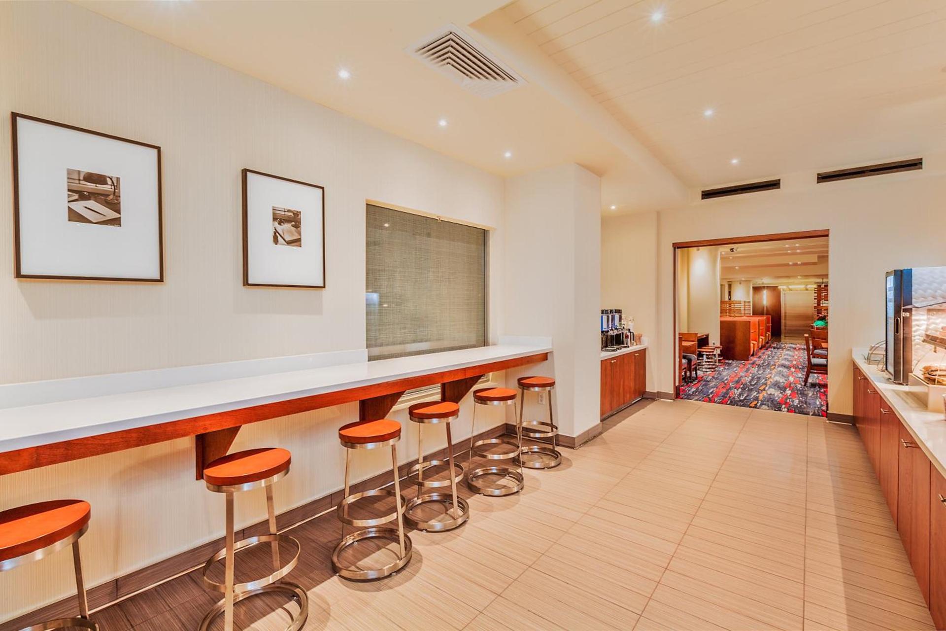 Holiday Inn Express Hotel & Suites Fisherman's Wharf by IHG photo 5