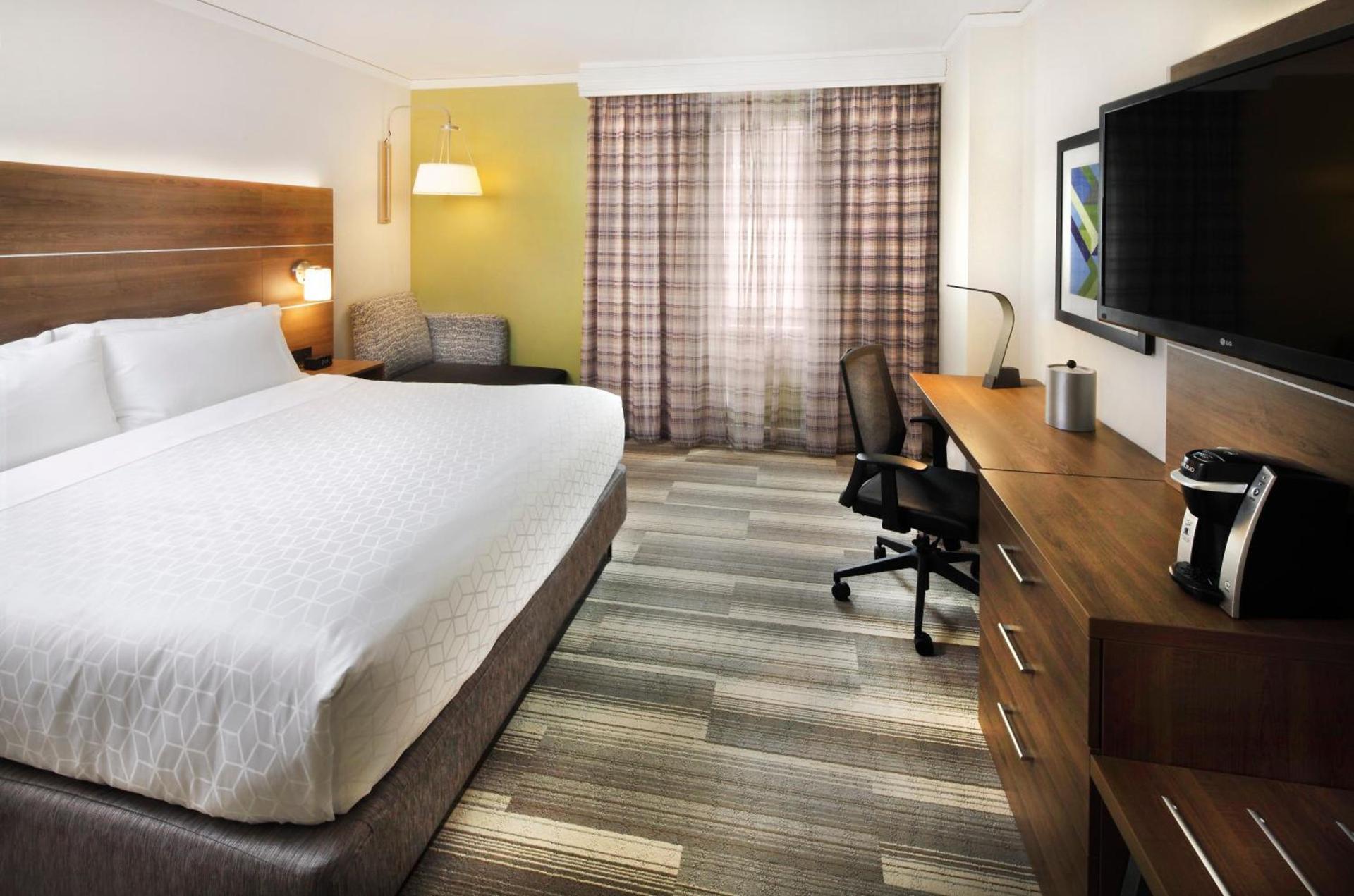 Holiday Inn Express Hotel & Suites Fisherman's Wharf by IHG photo 39