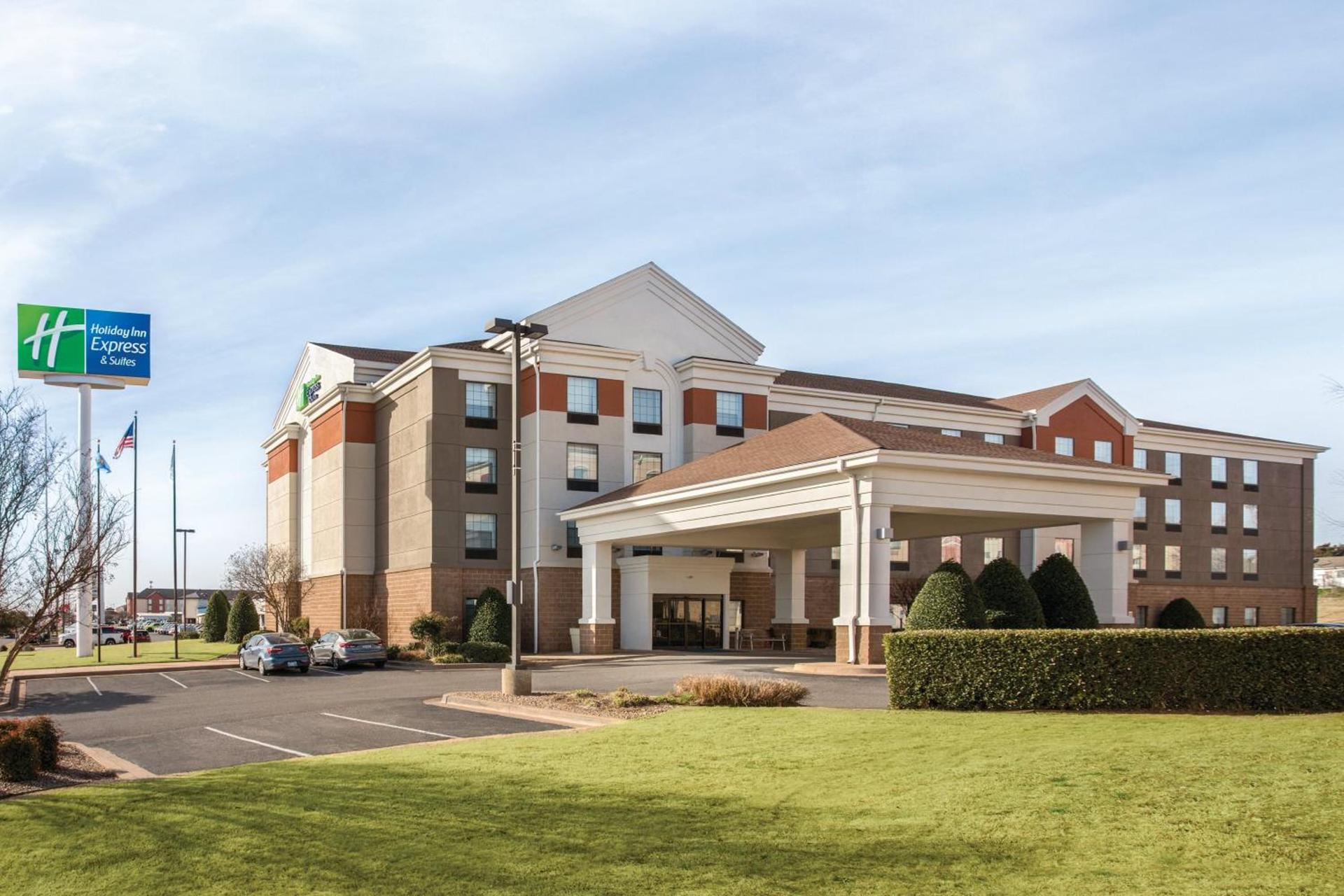 Holiday Inn Express Hotel & Suites Lawton-Fort Sill by IHG — hotel in Lawton