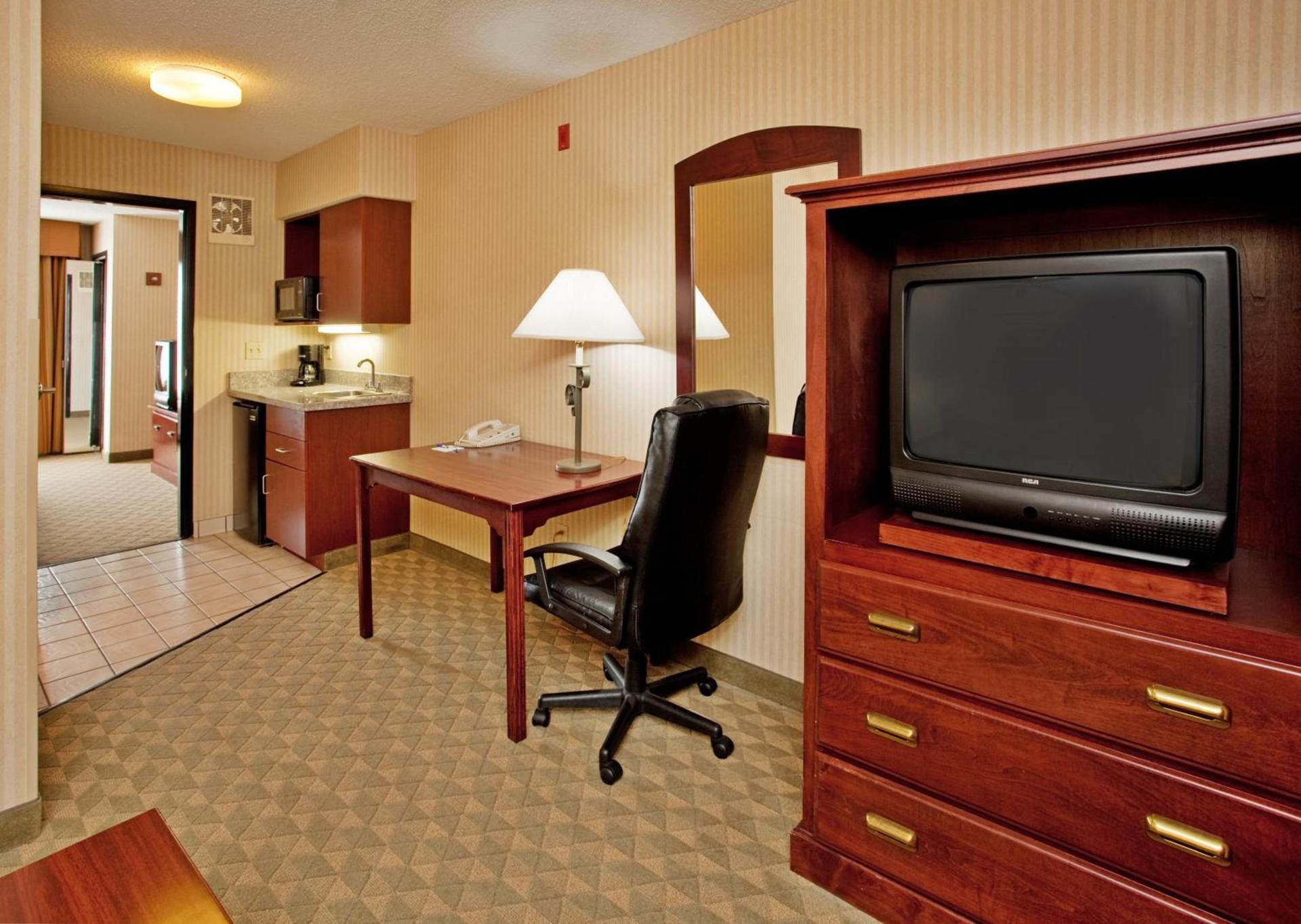 Spark By Hilton Lansing photo 7