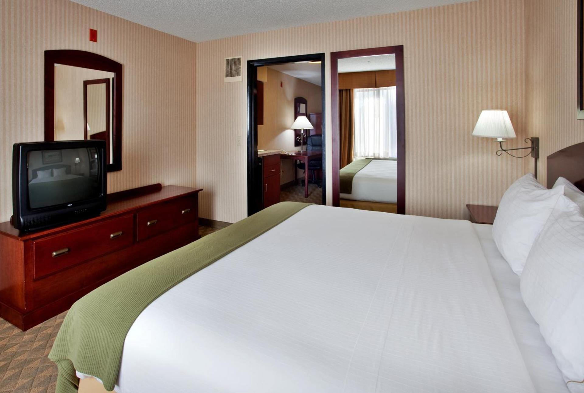 Spark By Hilton Lansing photo 29