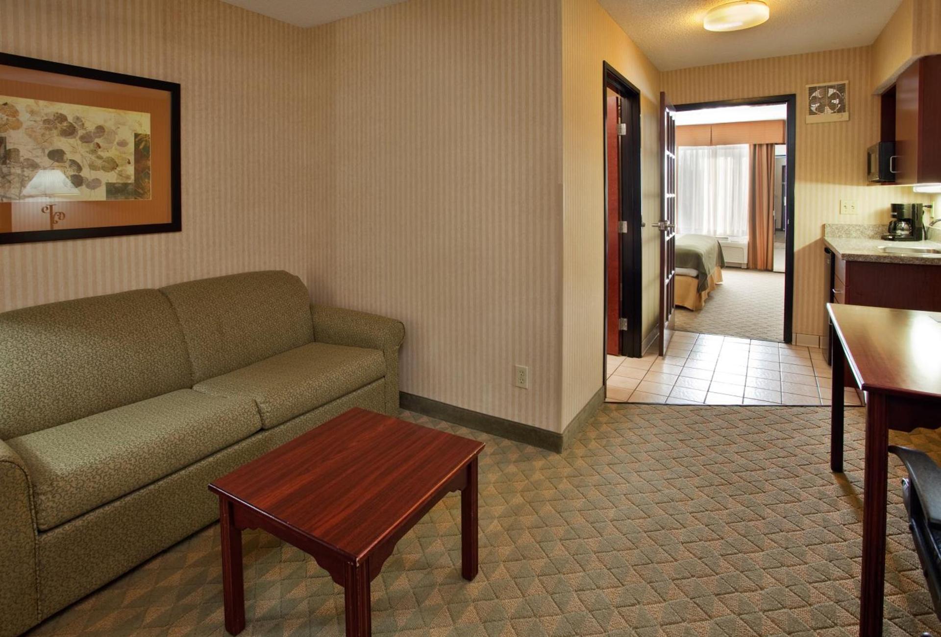 Spark By Hilton Lansing photo 28