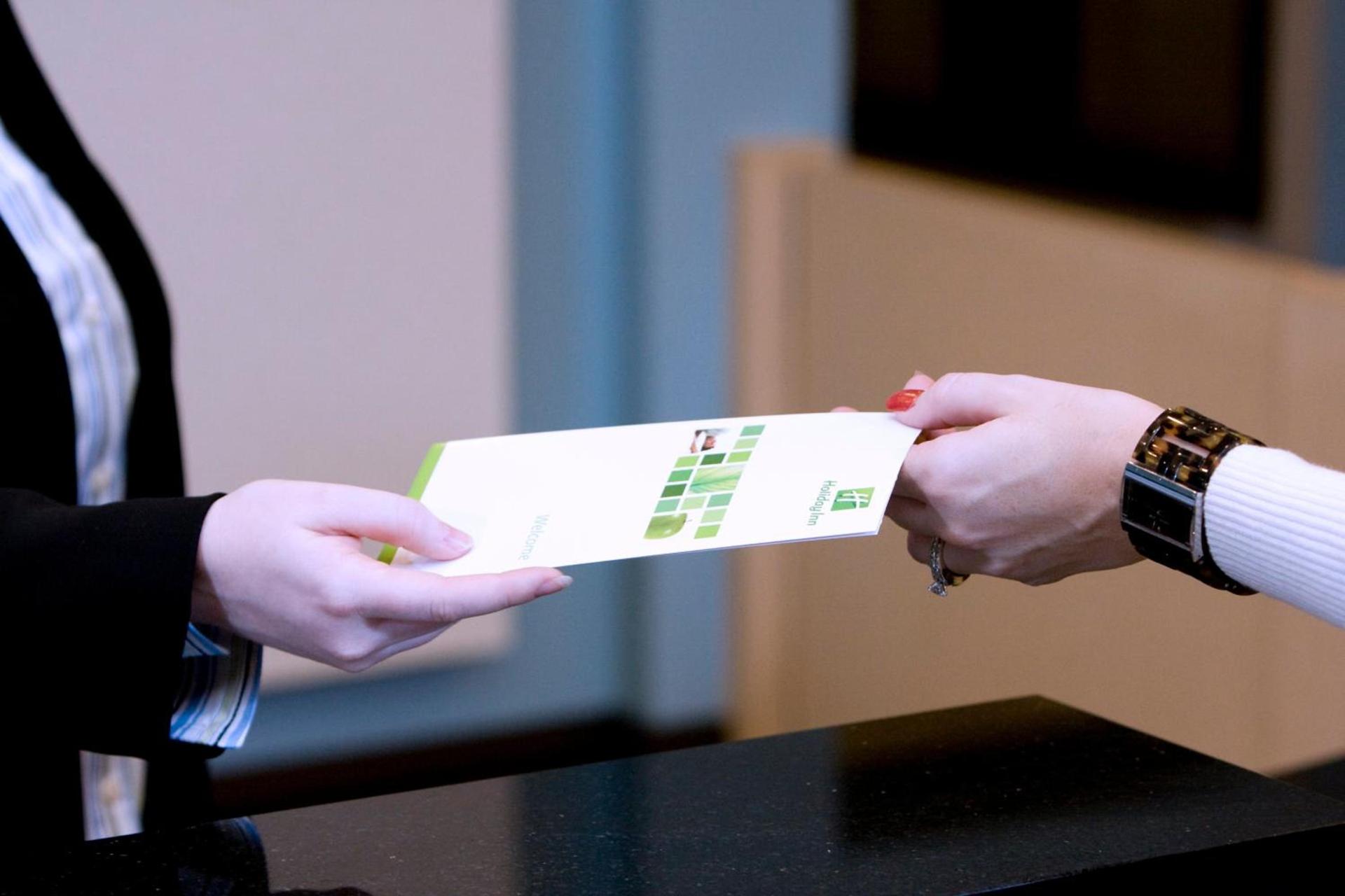 Holiday Inn Hotel & Suites Bloomington Airport by IHG photo 3